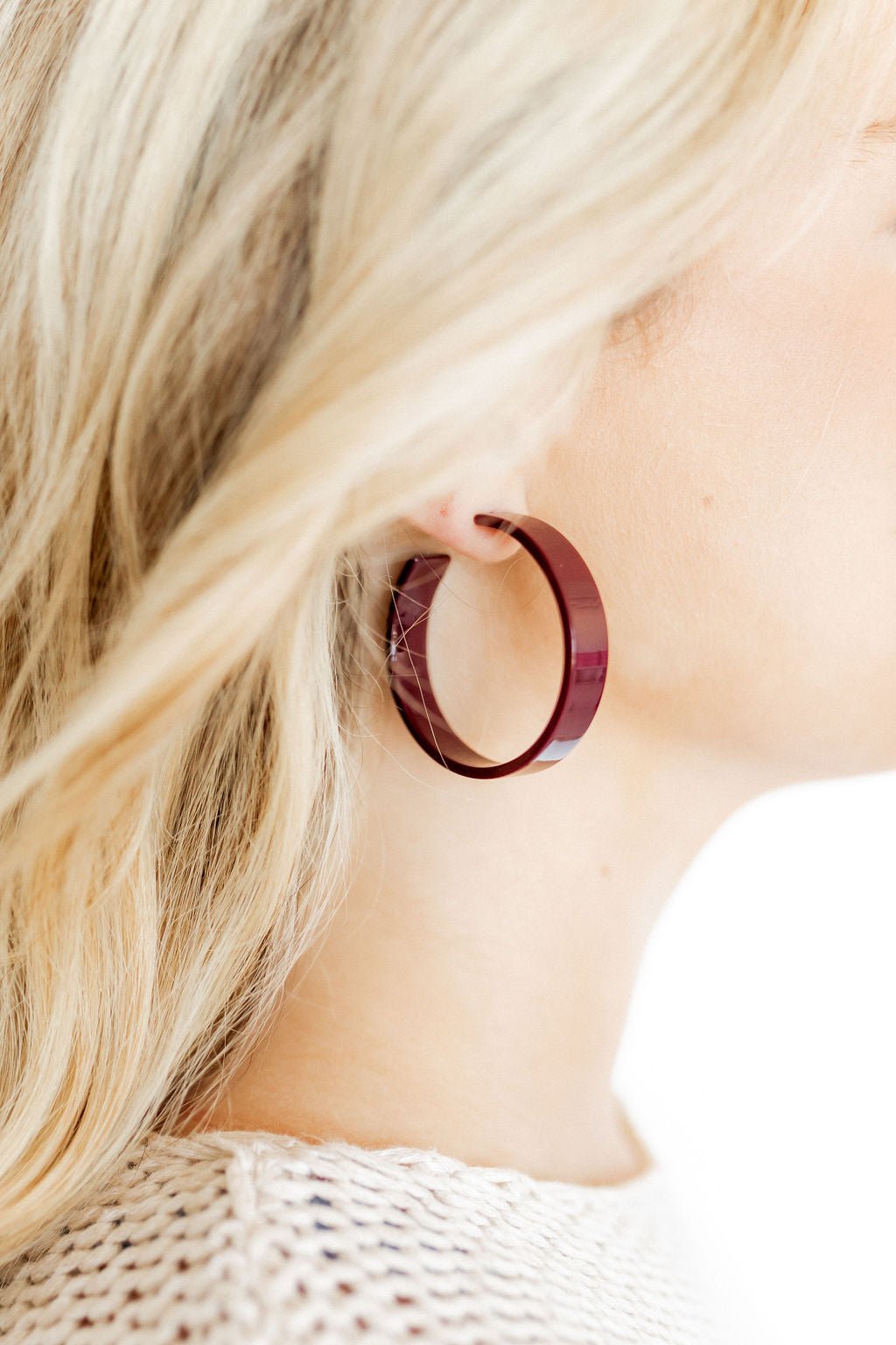 Ashley Medium Hoop Earrings - Maroon - Shop LINNY CO