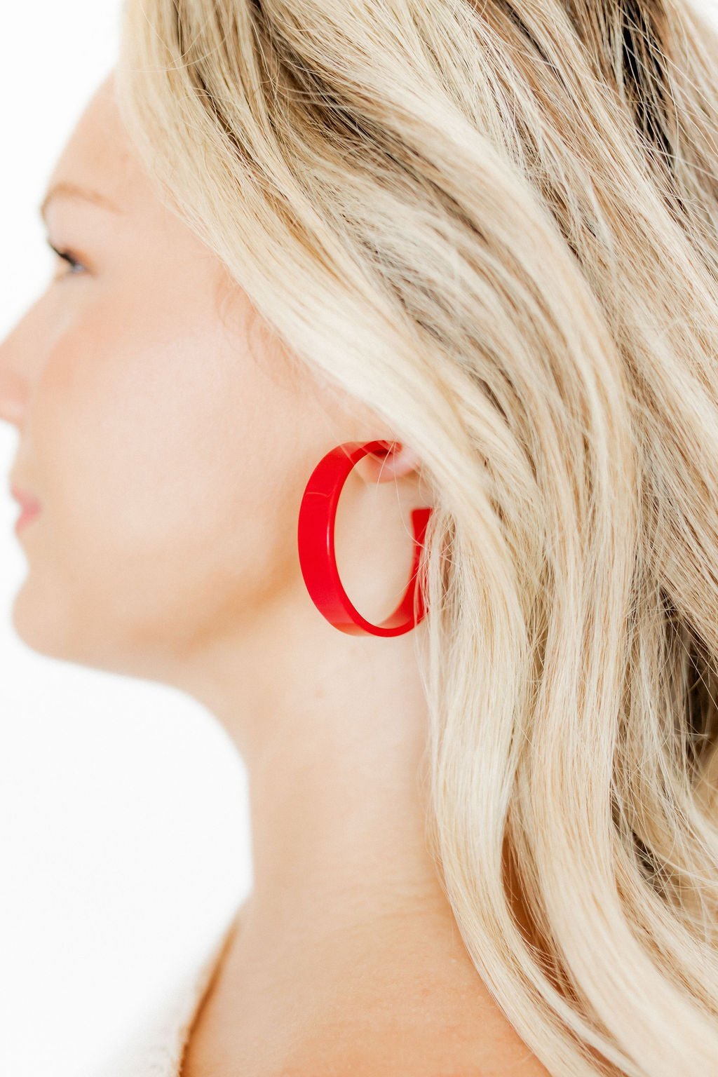 Ashley Medium Hoop Earrings - True Red - Shop LINNY CO