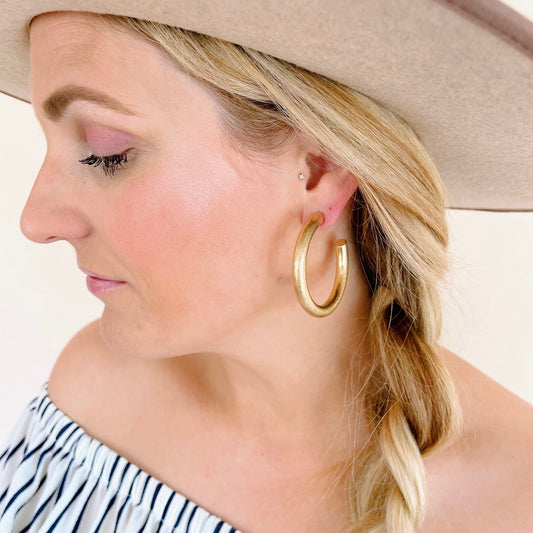 Athena Hoop Earrings - Gold - Shop LINNY CO