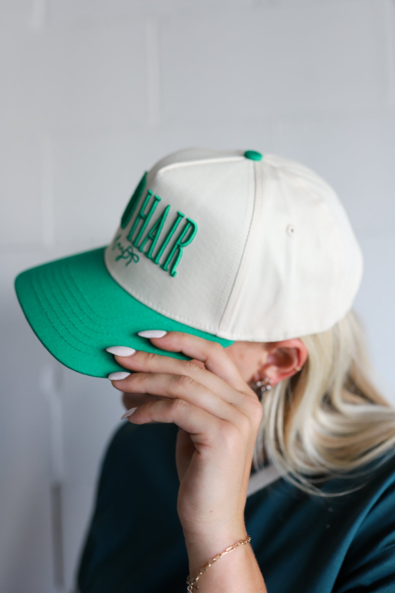 BAD HAIR DAY TRUCKER HAT - Shop LINNY CO