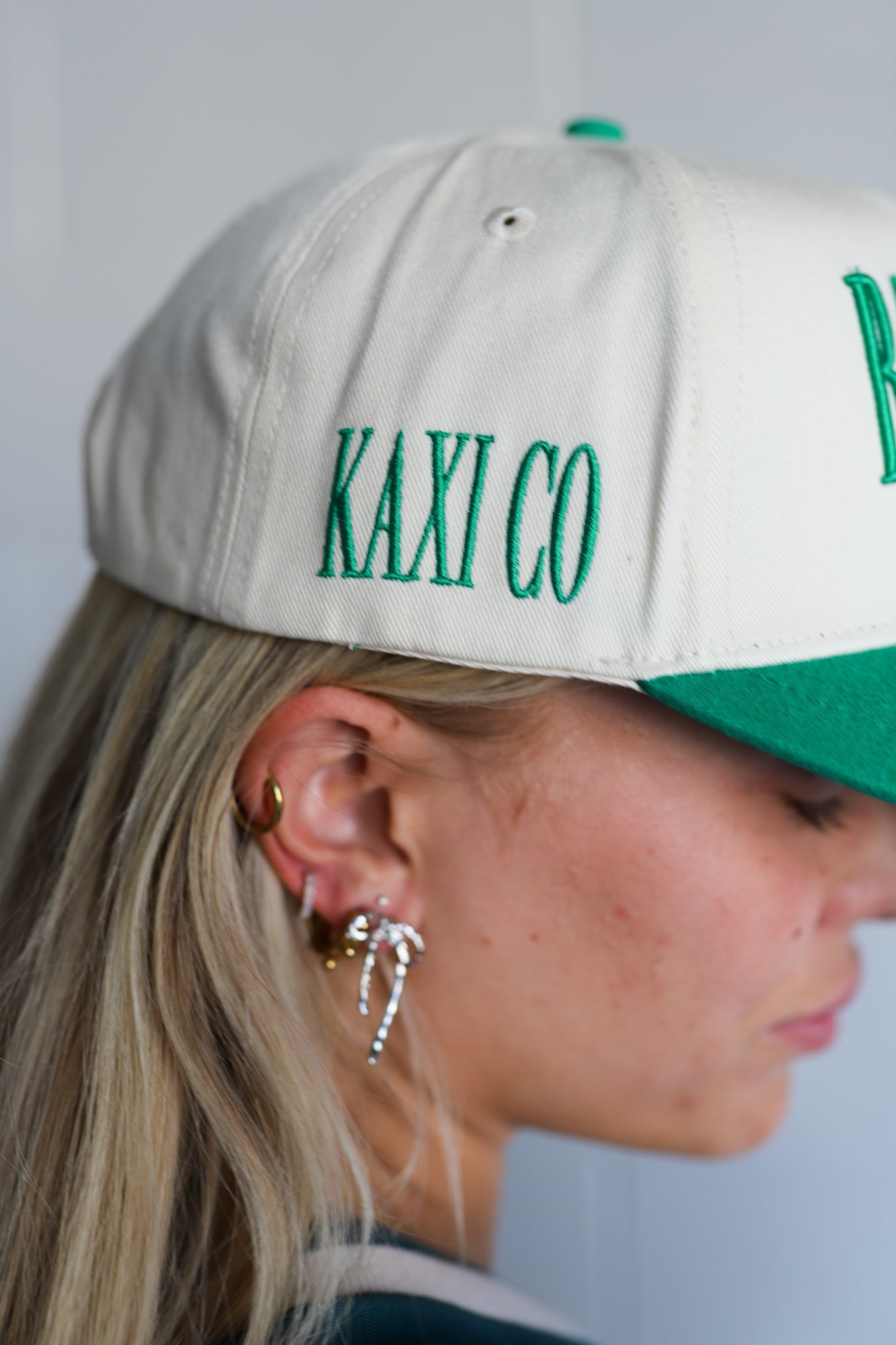 BAD HAIR DAY TRUCKER HAT - Shop LINNY CO