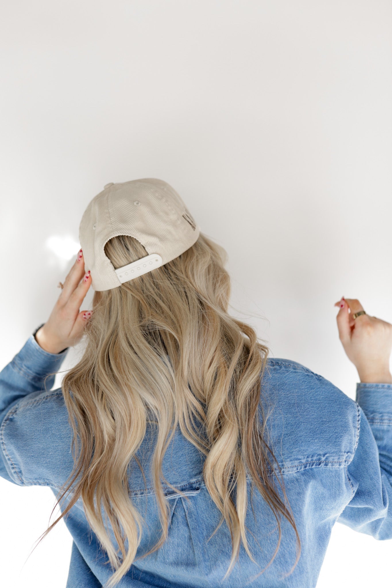 BAD HAIR DAY TRUCKER HAT - Shop LINNY CO