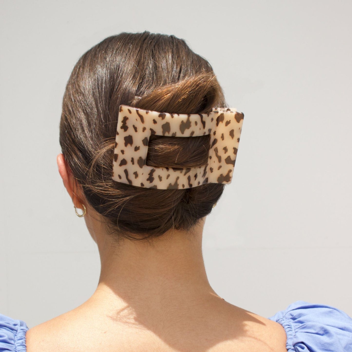 Blonde Tortoise Large Flat Rectangle Hair Clip - Shop LINNY CO