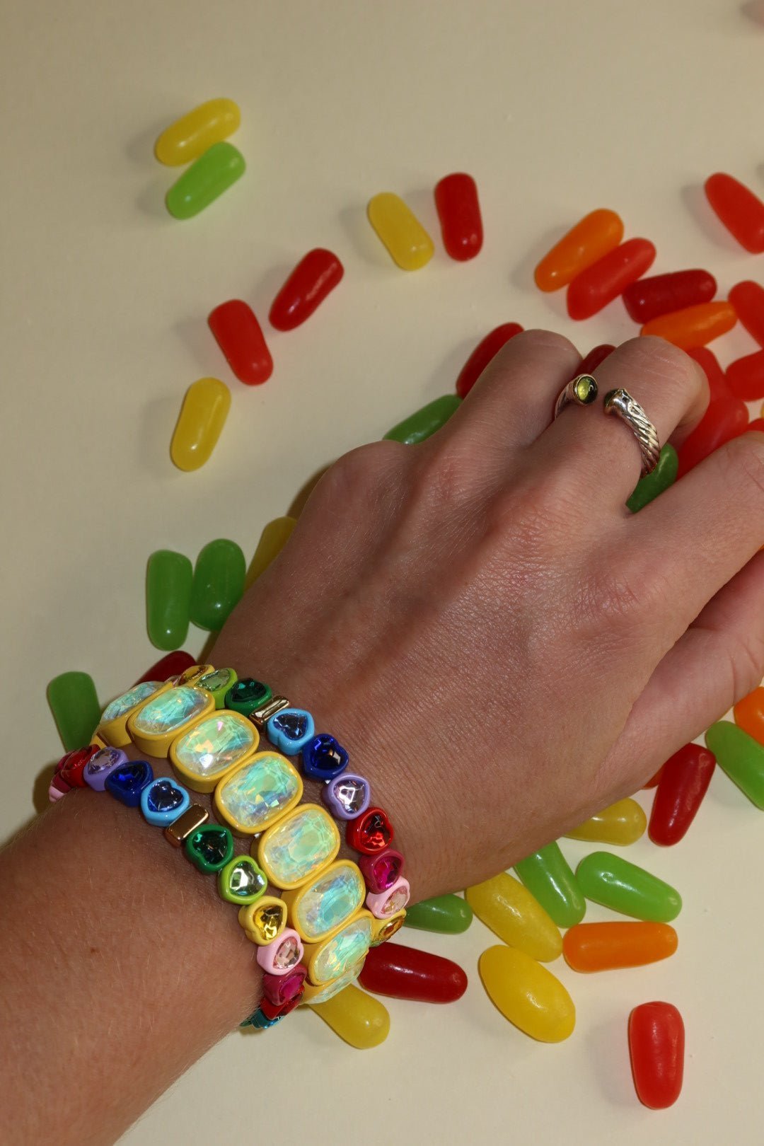 Bracelet - Candy Gem Oval Yellow - Shop LINNY CO