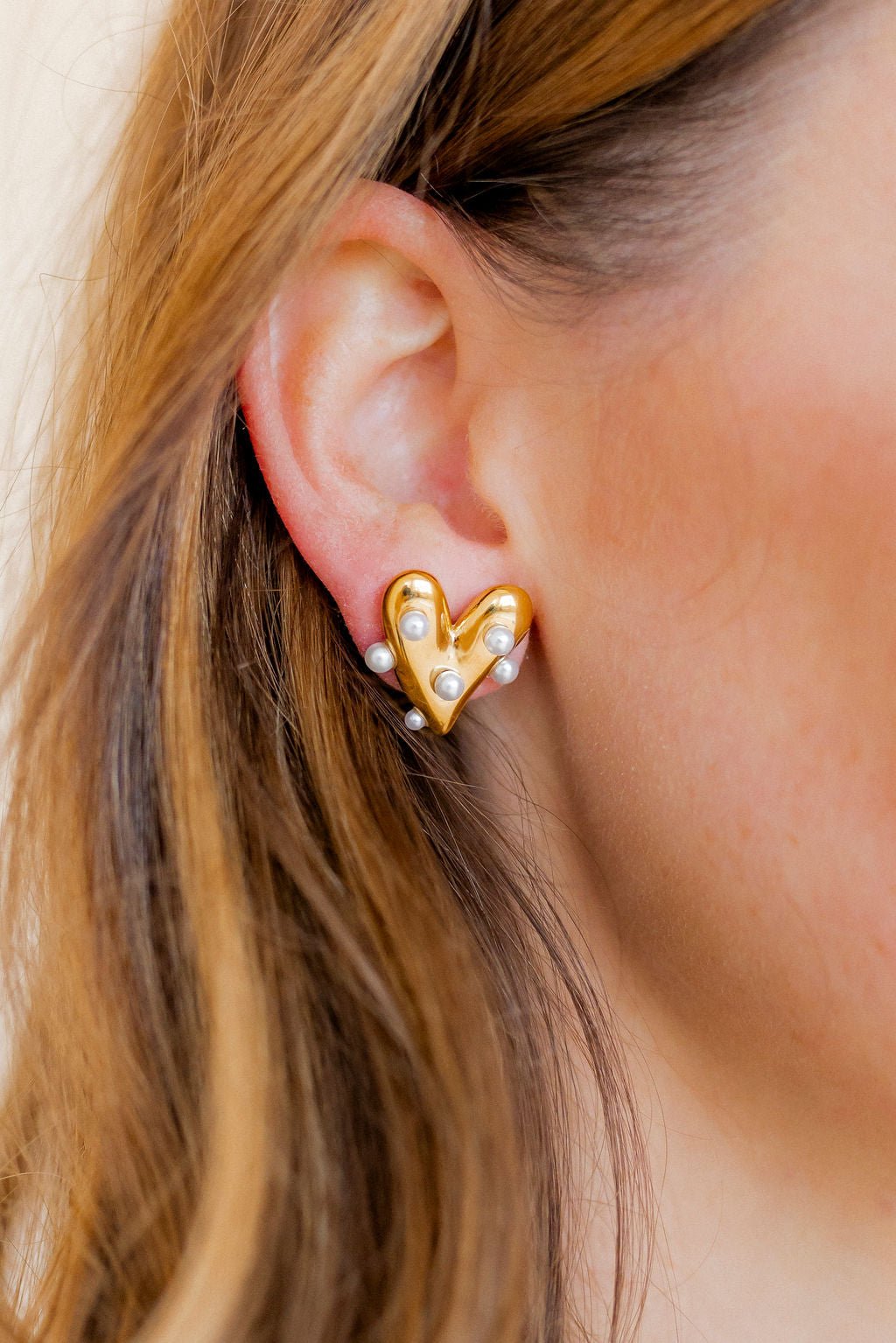 Bristol Heart Pearl Earrings - Shop LINNY CO