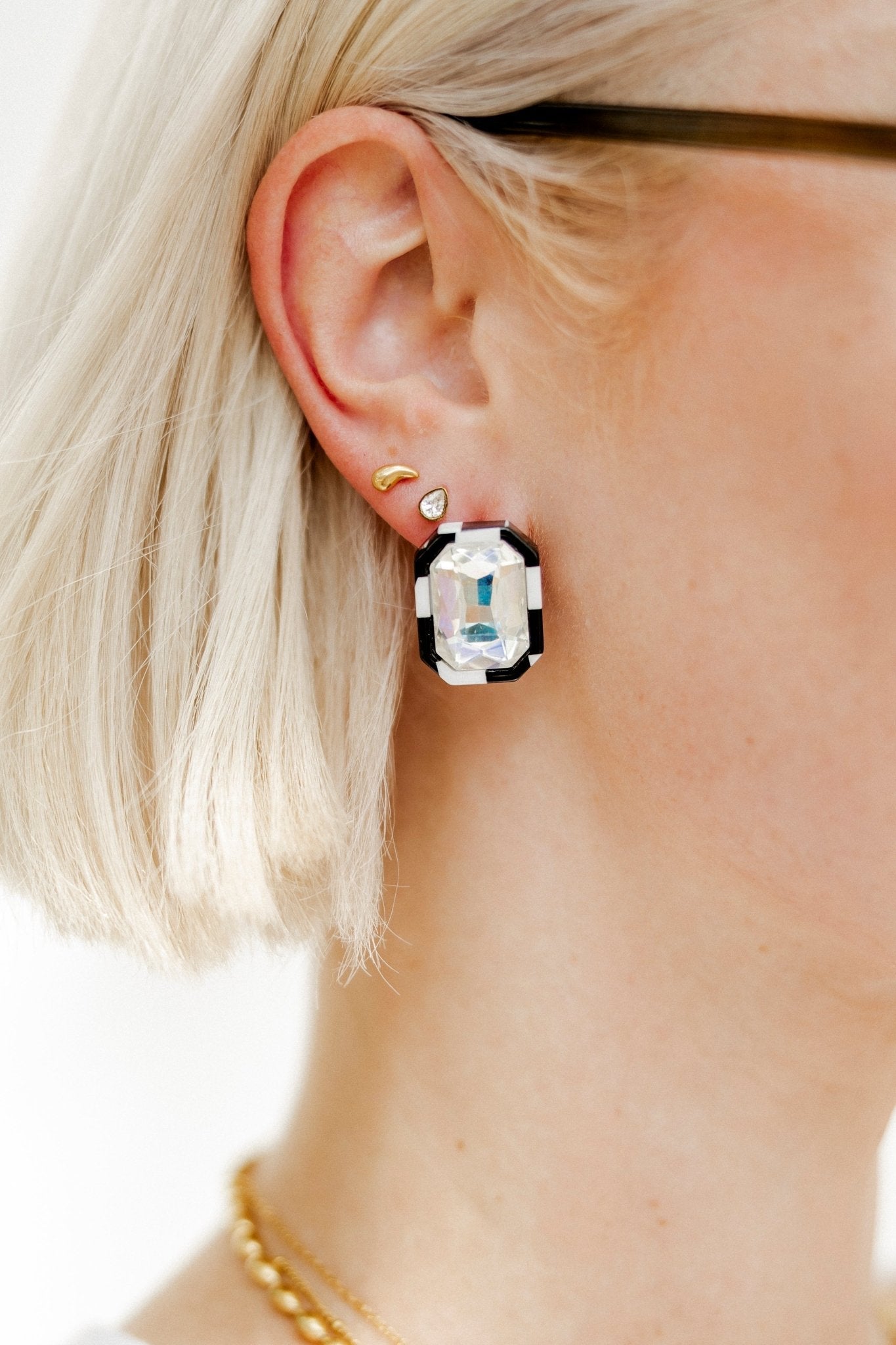 Eva Statement Earring - Black & White - Shop LINNY CO