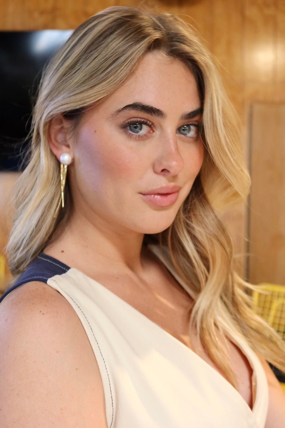 Faryn Statement Earrings - Shop LINNY CO