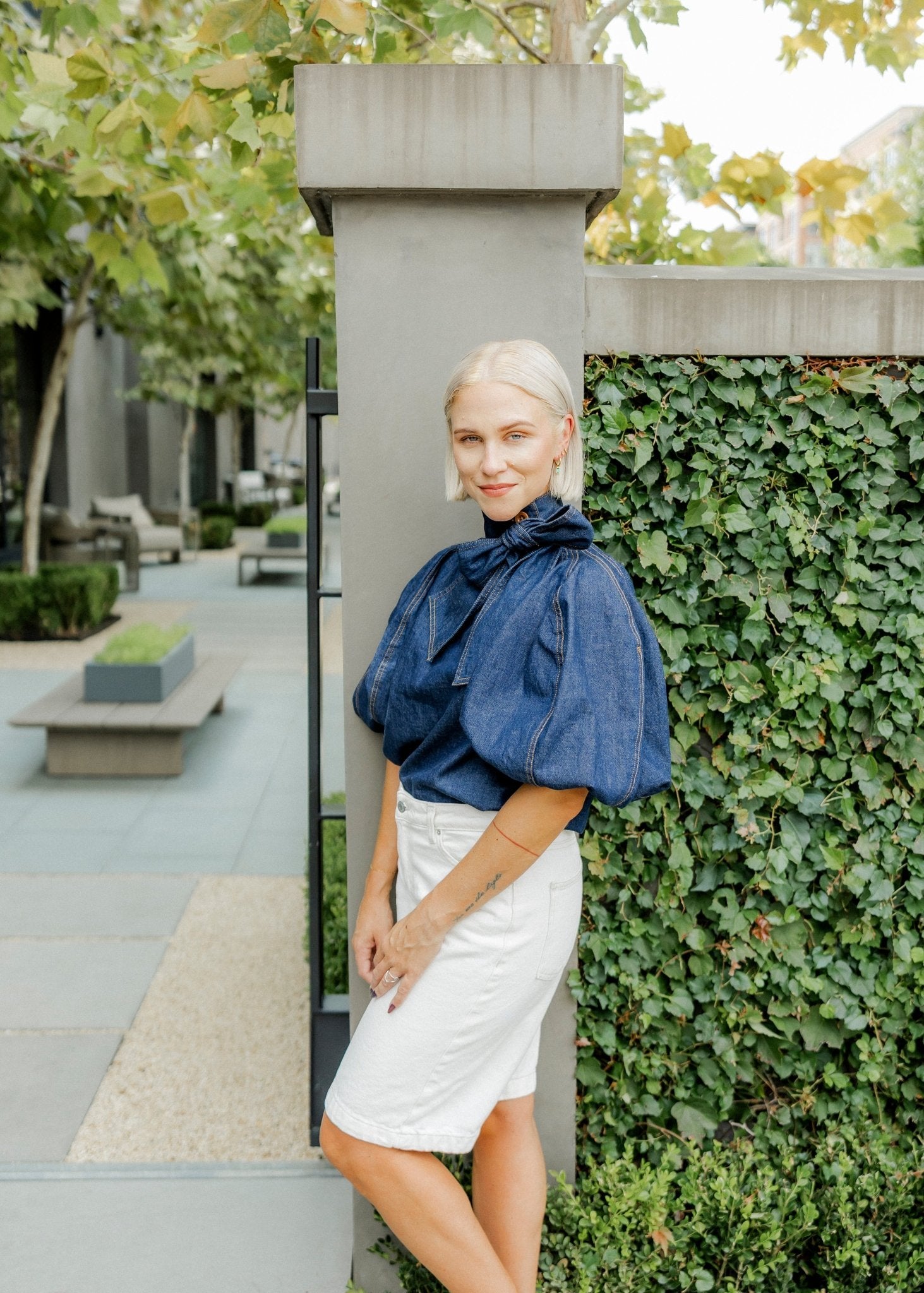 Huggie Charm Earrings - Edith Green Gold - Shop LINNY CO