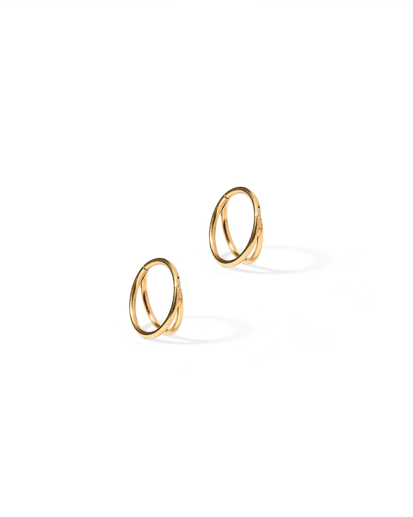 Huggie Earrings - Nylah Gold 10mm - Shop LINNY CO