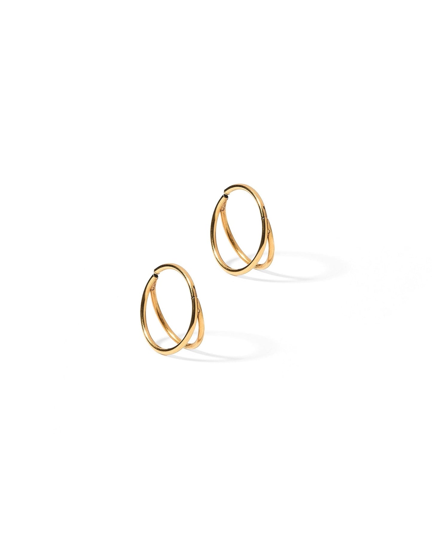 Huggie Earrings - Nylah Gold 12mm - Shop LINNY CO