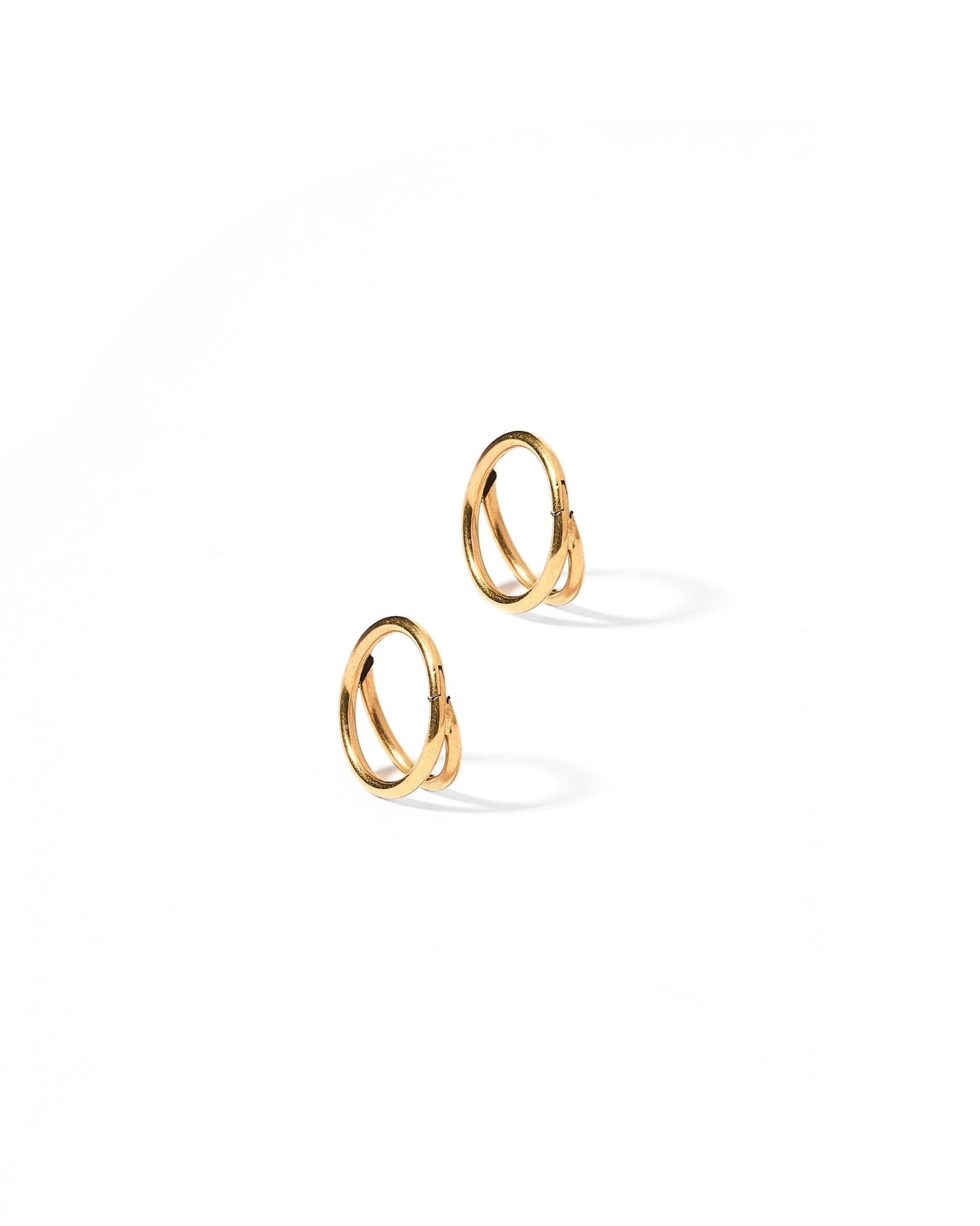 Huggie Earrings - Nylah Gold 8mm - Shop LINNY CO