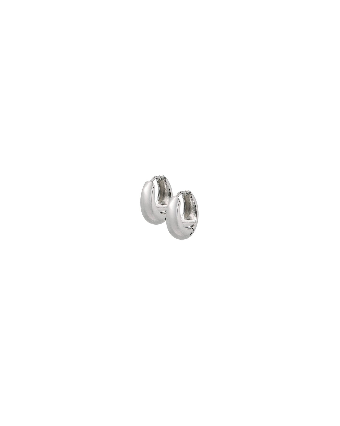 Huggie Earrings - Sunday Hoop Silver 8mm - Shop LINNY CO