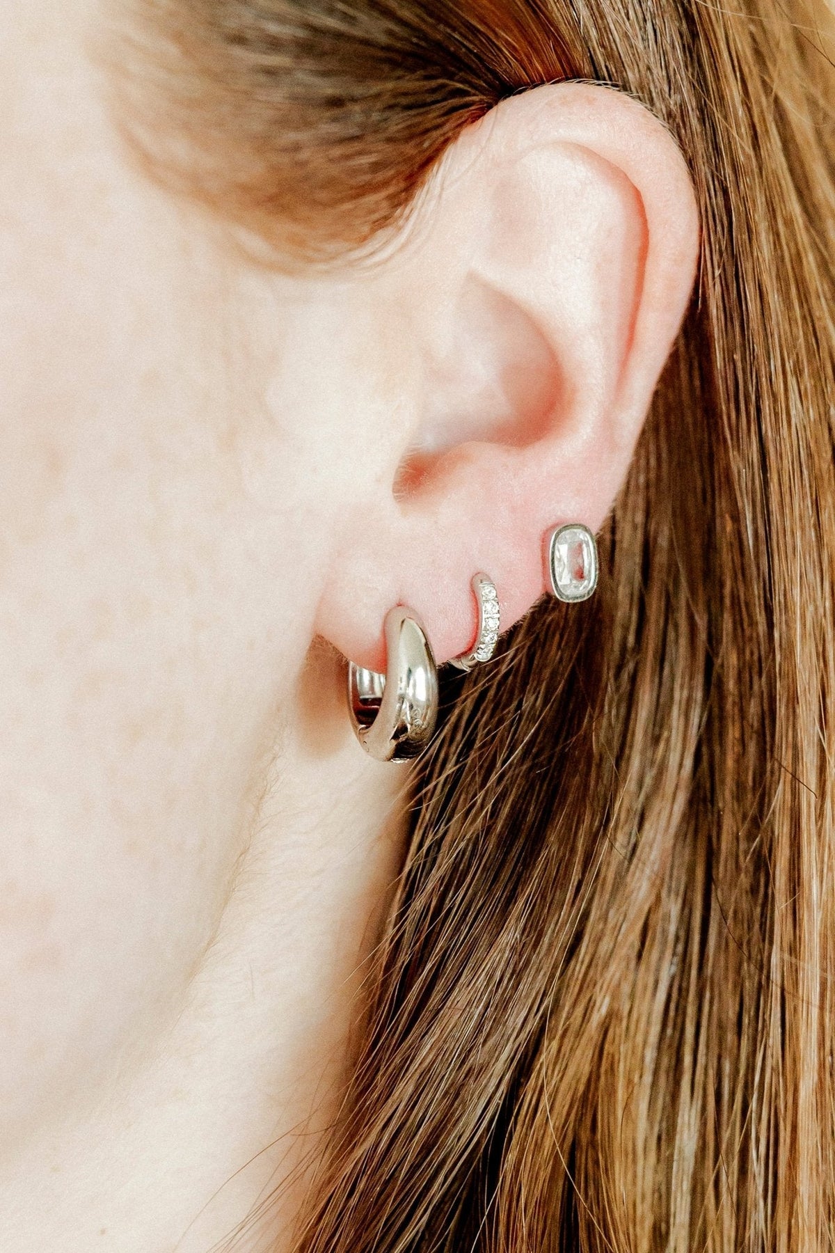 Huggie & Screwback Stud Set - New York - Shop LINNY CO