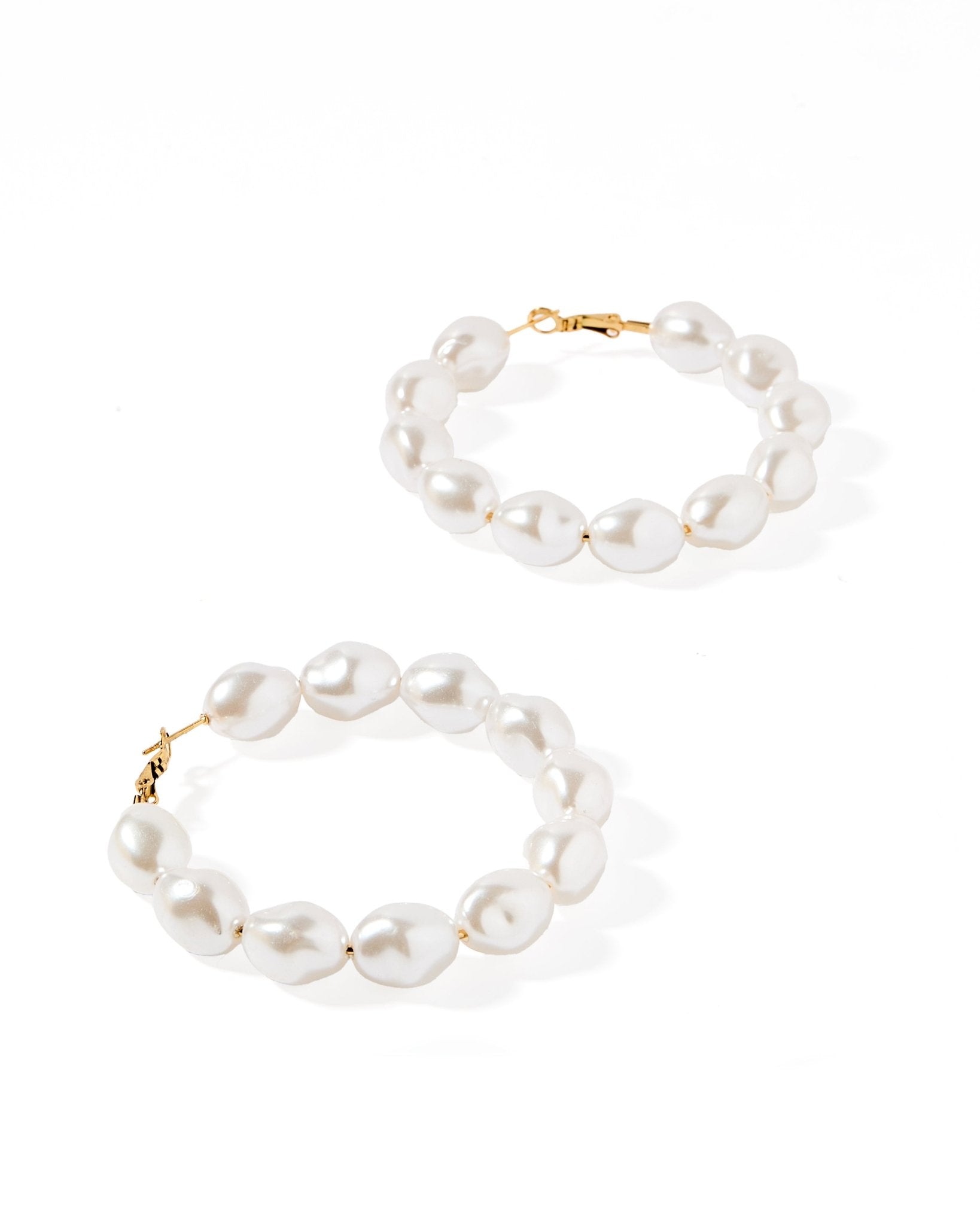 Macy Pearl Hoop Earrings - Shop LINNY CO