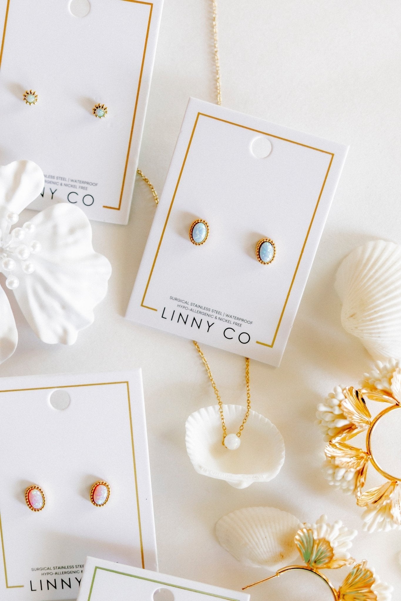 Necklace - April Floating Opal White - Shop LINNY CO