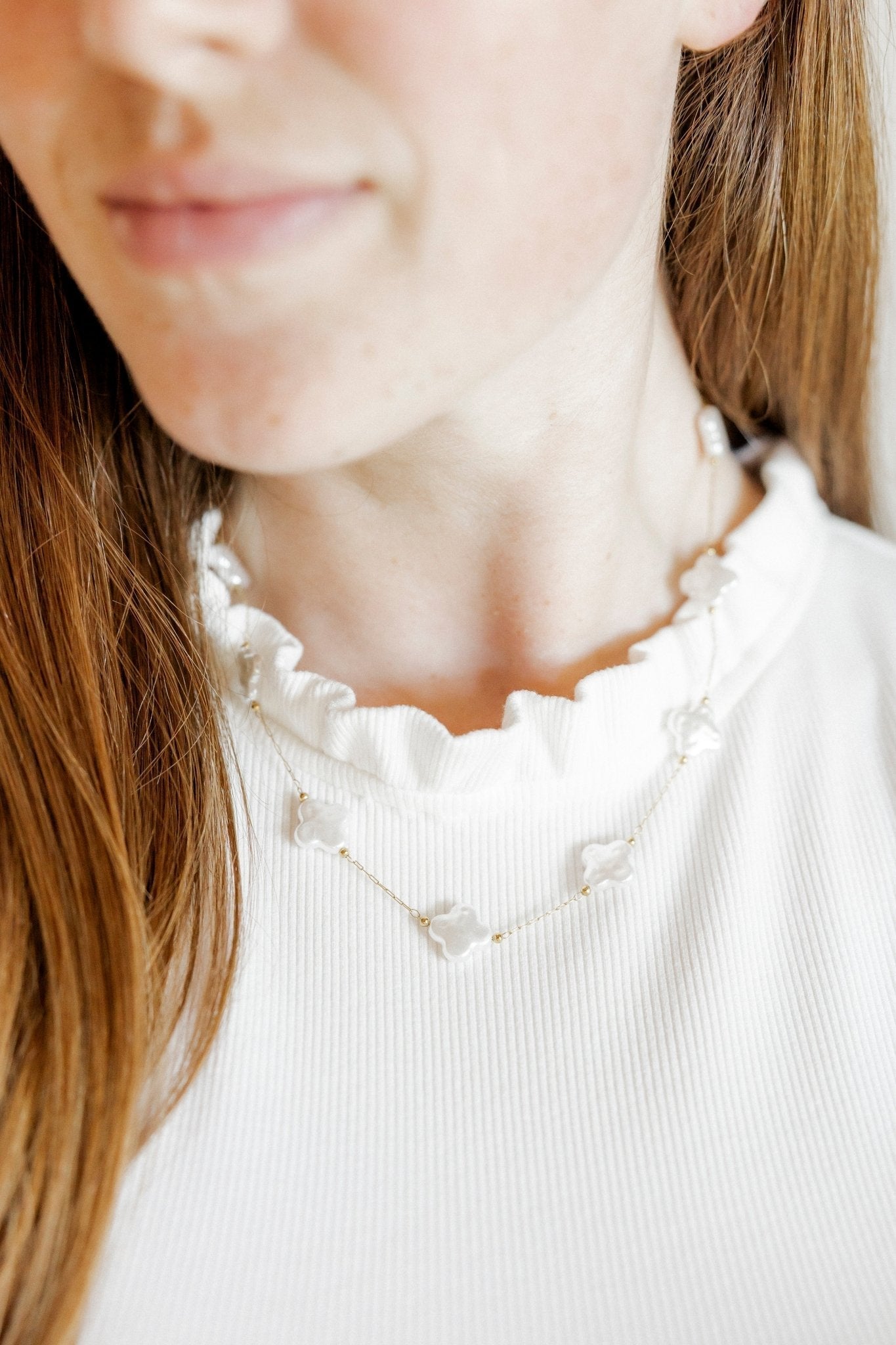 Necklace - Corrie Clover Pearl - Shop LINNY CO
