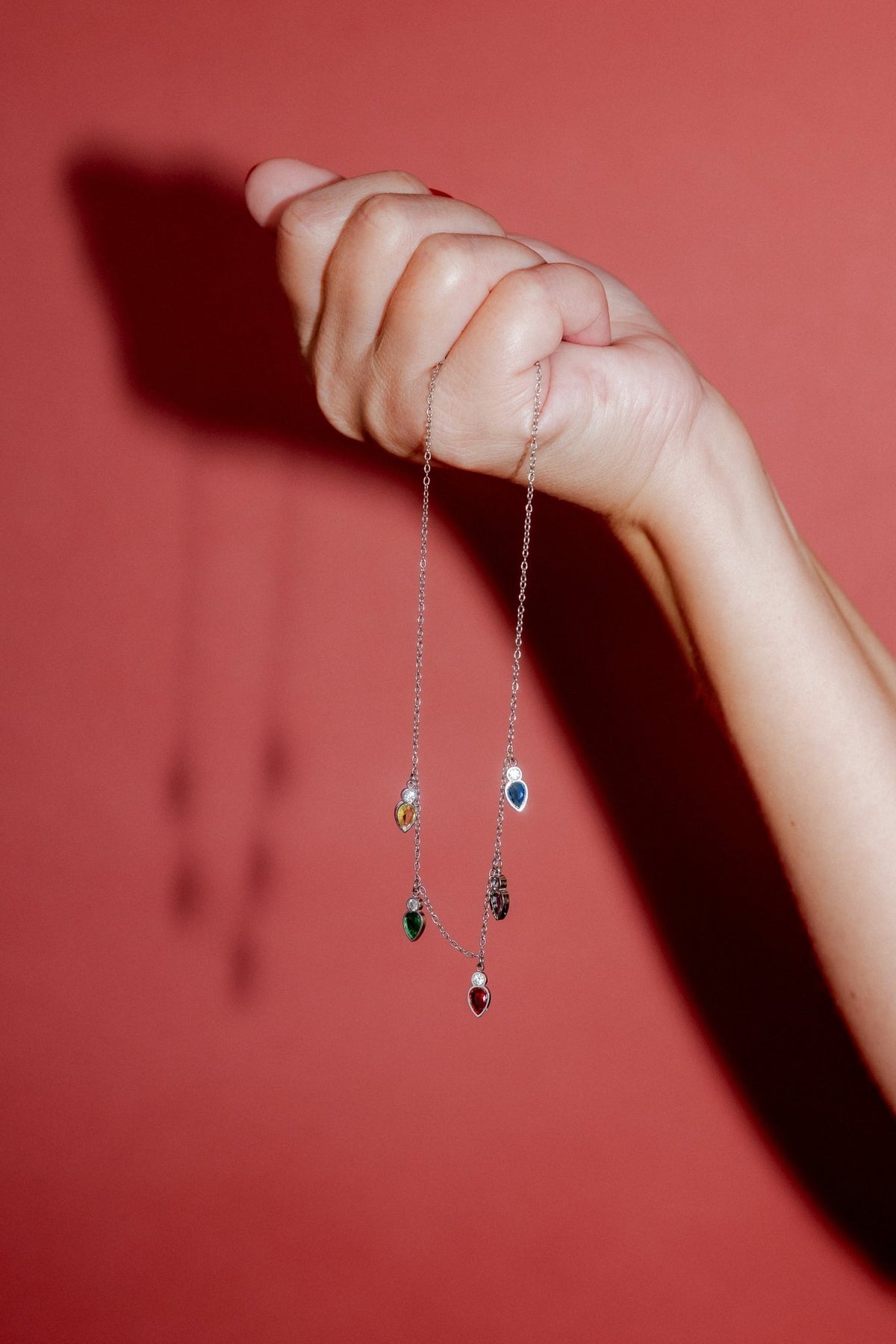 Necklace - Starla Light Silver - Shop LINNY CO