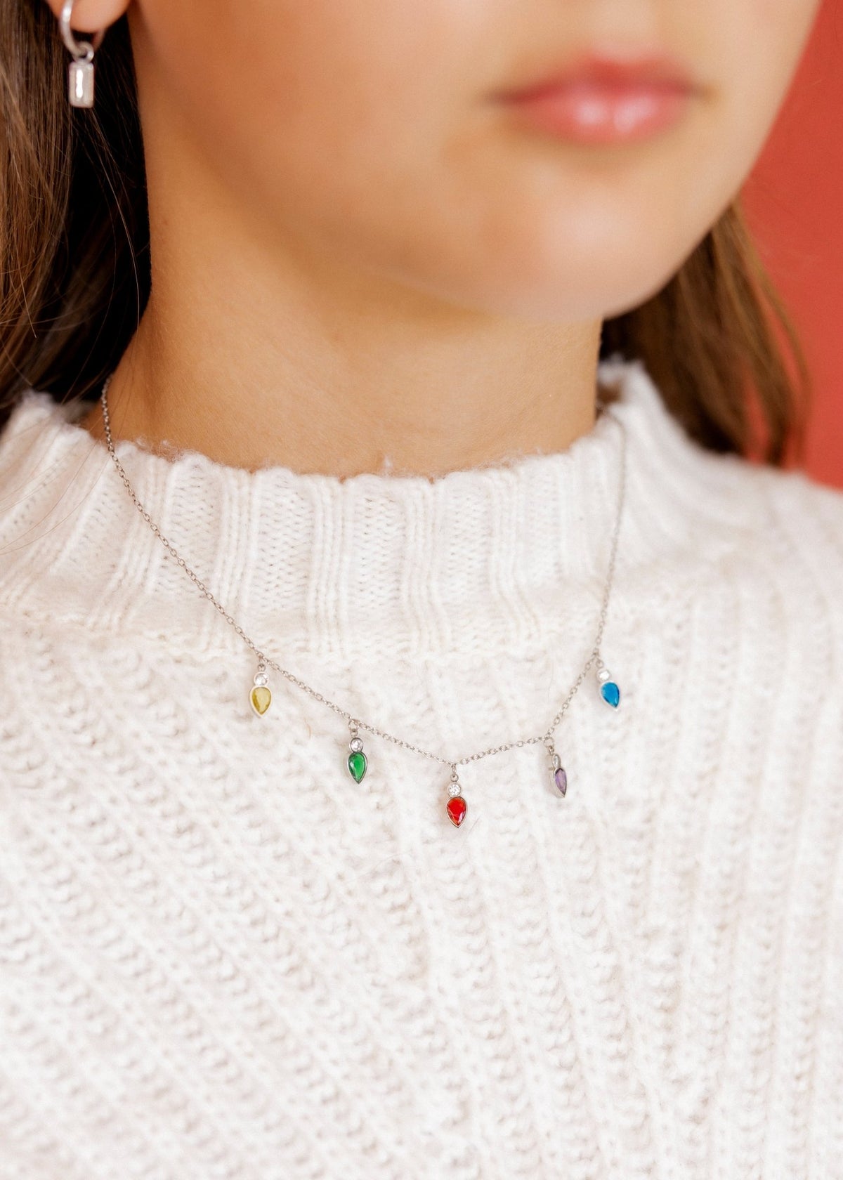 Necklace - Starla Light Silver - Shop LINNY CO