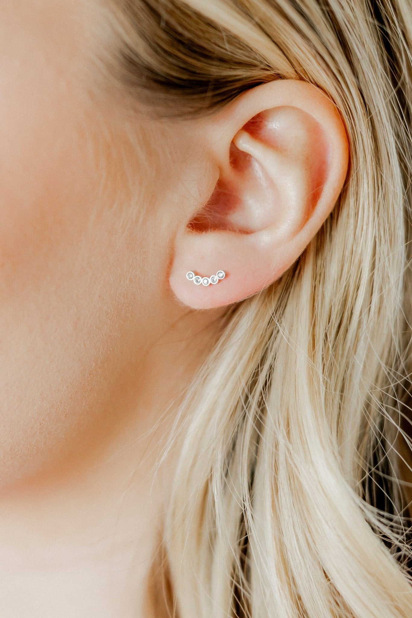 Screwback Stud Earrings - Abigail Sparkle Silver - Shop LINNY CO