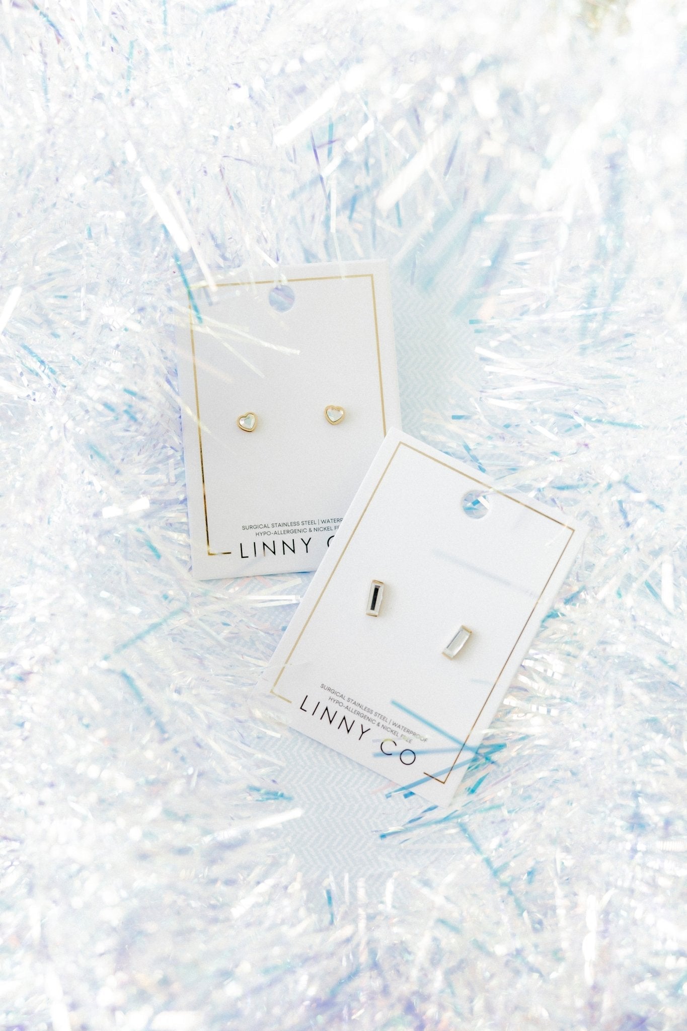 Screwback Stud Earrings - Amber - Shop LINNY CO