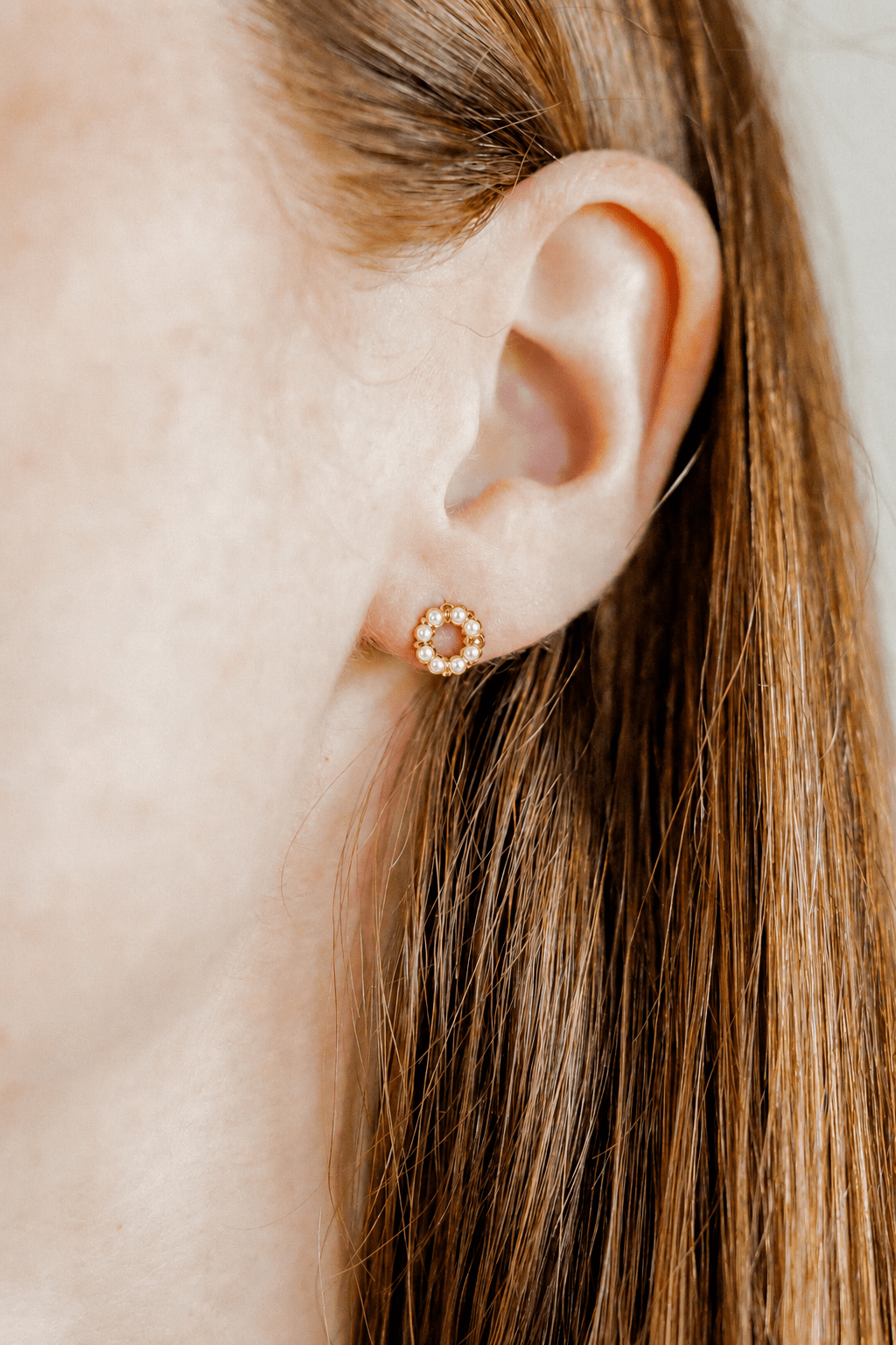 Screwback Stud Earrings - Brinley Pearl - LINNY CO WholesaleStuds