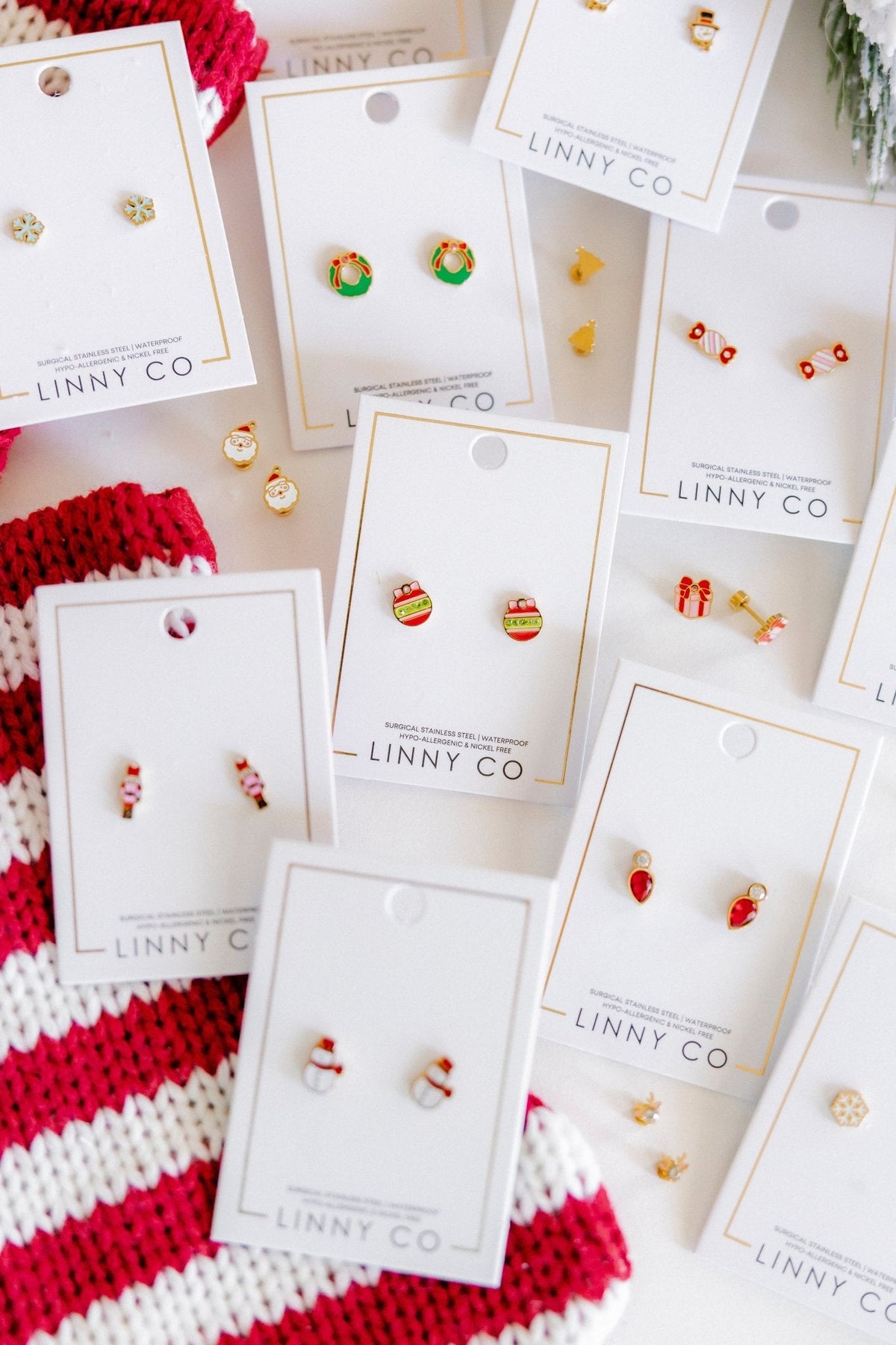 Screwback Stud Earrings - Chandler Ornament - Shop LINNY CO