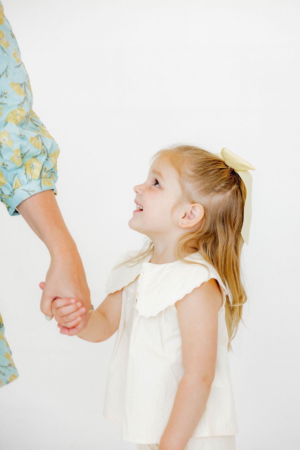 Screwback Stud Earrings - Clara Cross Gold Sparkle - Shop LINNY CO