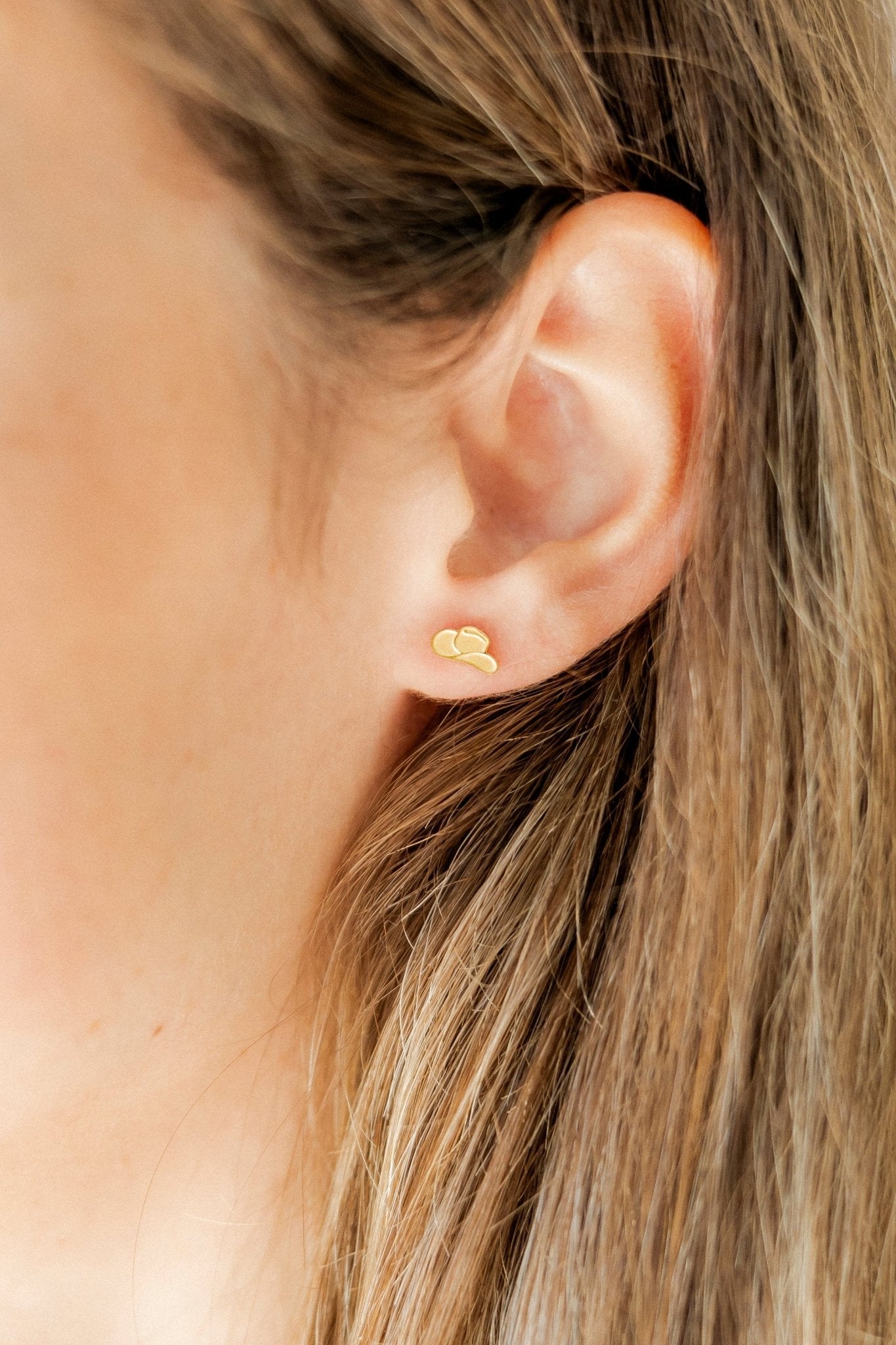 Screwback Stud Earrings - Cowgirl Hat - Shop LINNY CO