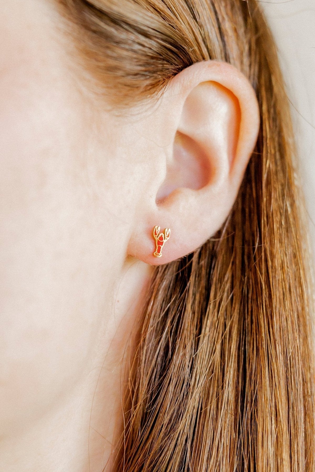 Screwback Stud Earrings - Crawfish - Shop LINNY CO