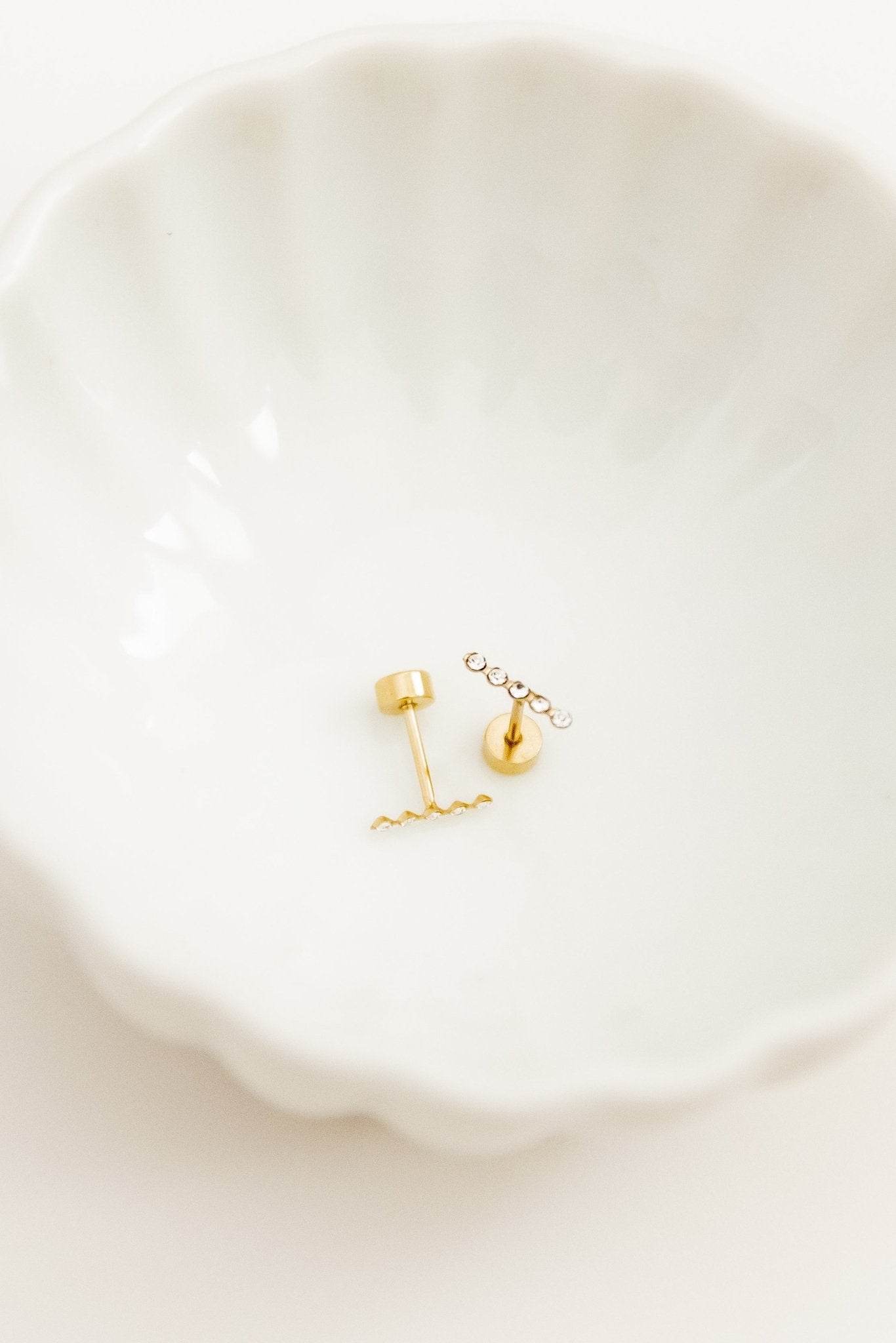 Screwback Stud Earrings - Eleanor - Shop LINNY CO