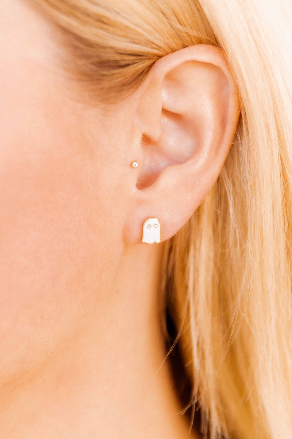 Screwback Stud Earrings - Ghost - Shop LINNY CO