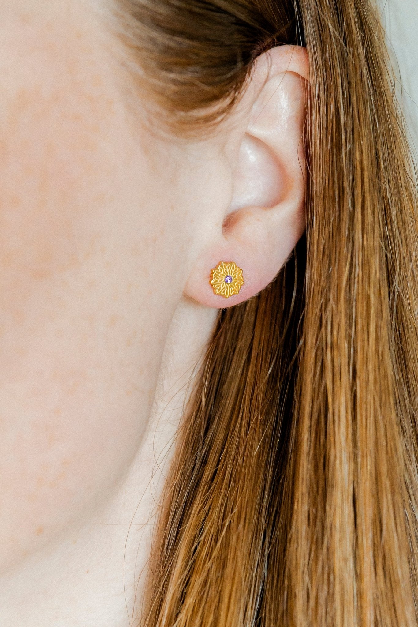 Screwback Stud Earrings - Heaven's 27 Purple CZ - Shop LINNY CO
