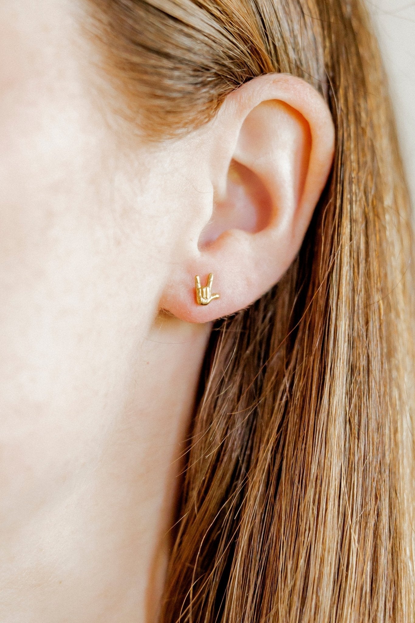 Screwback Stud Earrings - ILY Gold - Shop LINNY CO