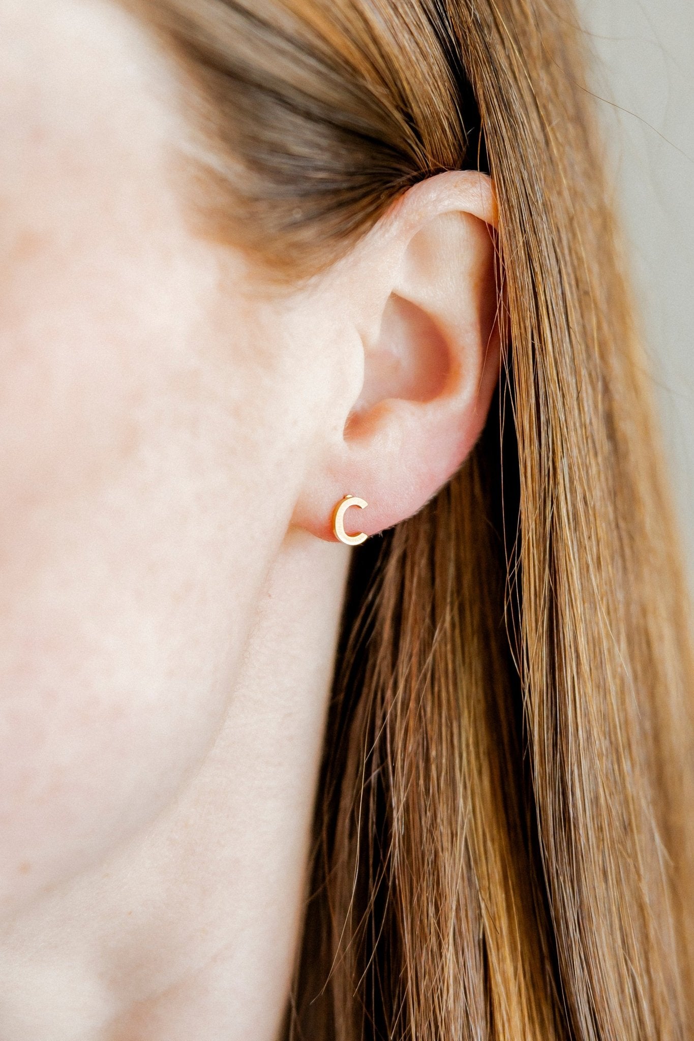Screwback Stud Earrings - Initial C - Shop LINNY CO