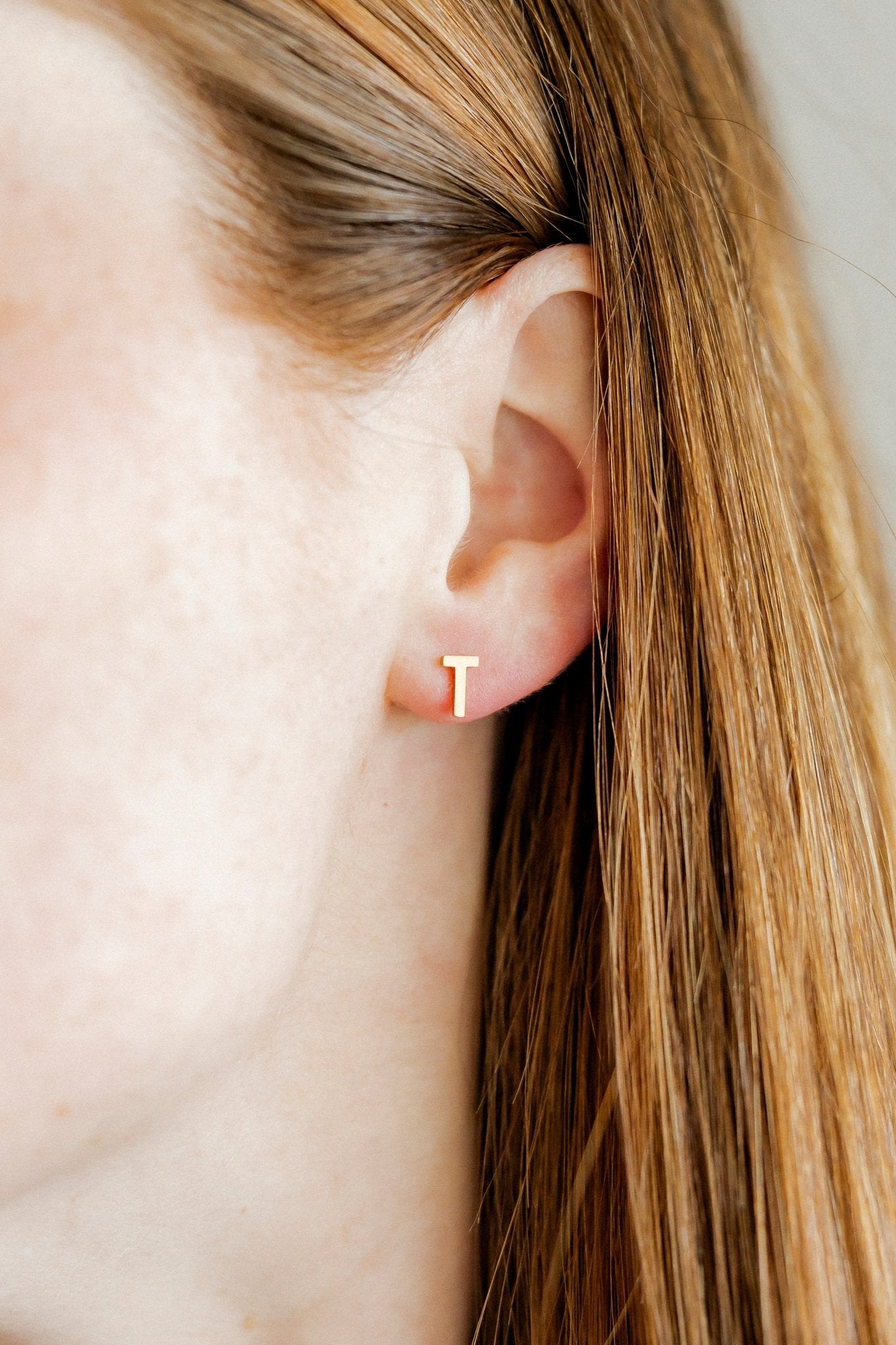 Screwback Stud Earrings - Initial T - Shop LINNY CO