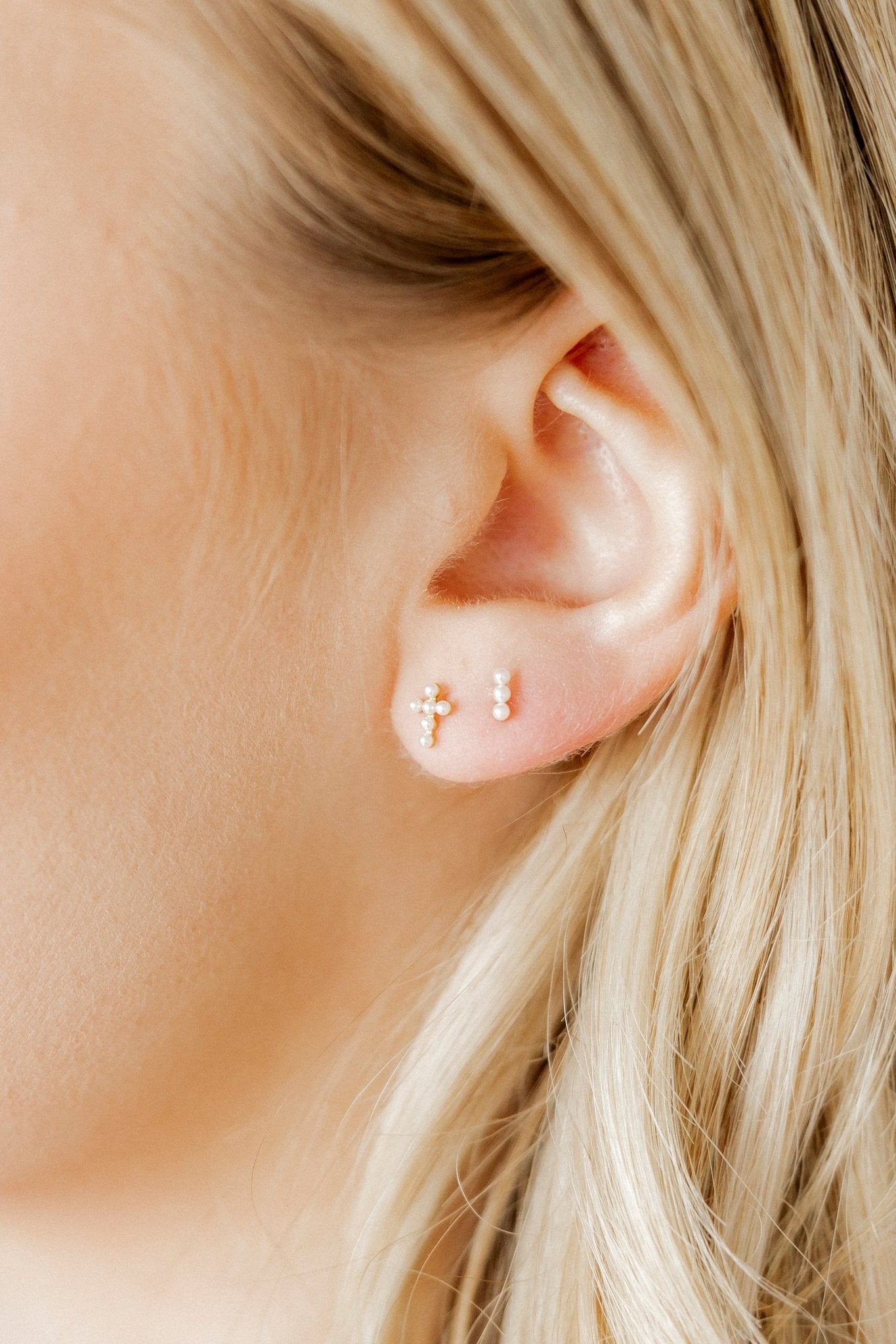 Screwback Stud Earrings - Janie Pearl - Shop LINNY CO