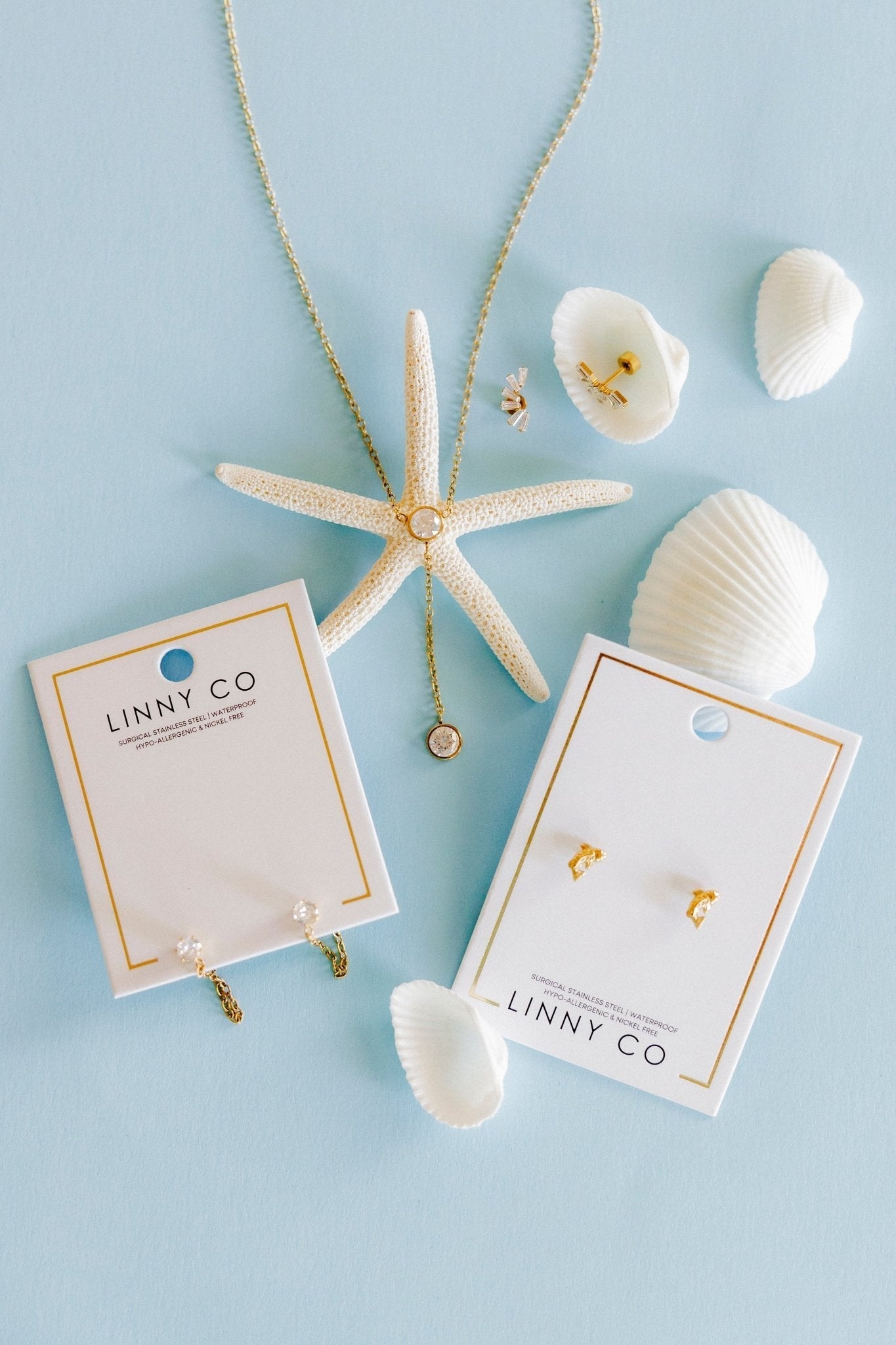 Screwback Stud Earrings - Koi Gold - Shop LINNY CO