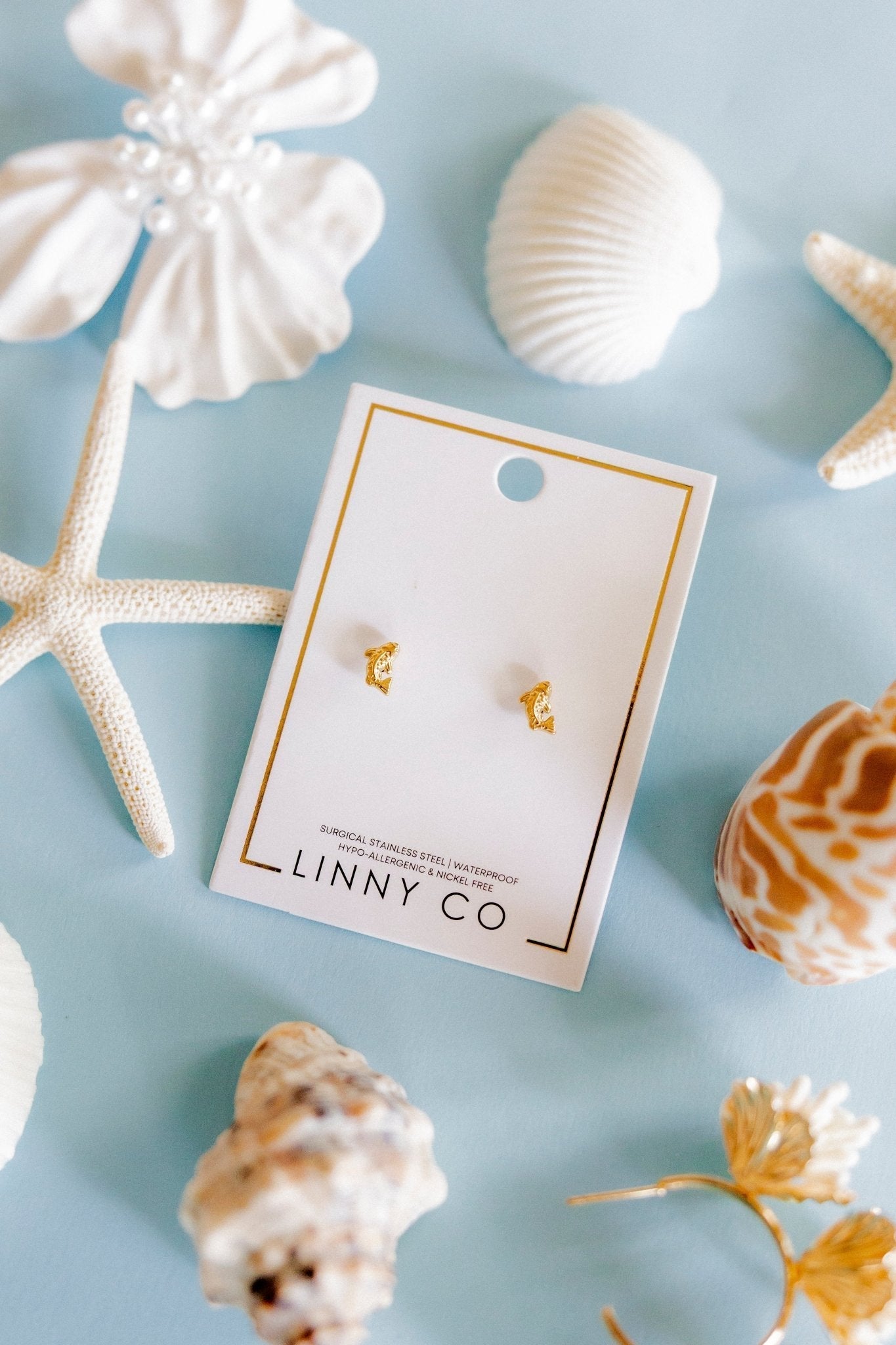 Screwback Stud Earrings - Koi Gold - Shop LINNY CO