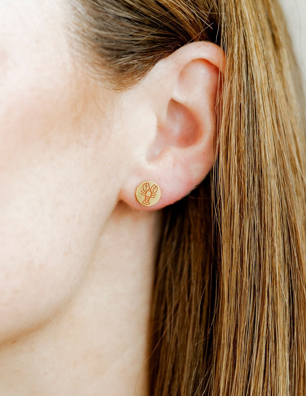 Screwback Stud Earrings - Lobster - Shop LINNY CO