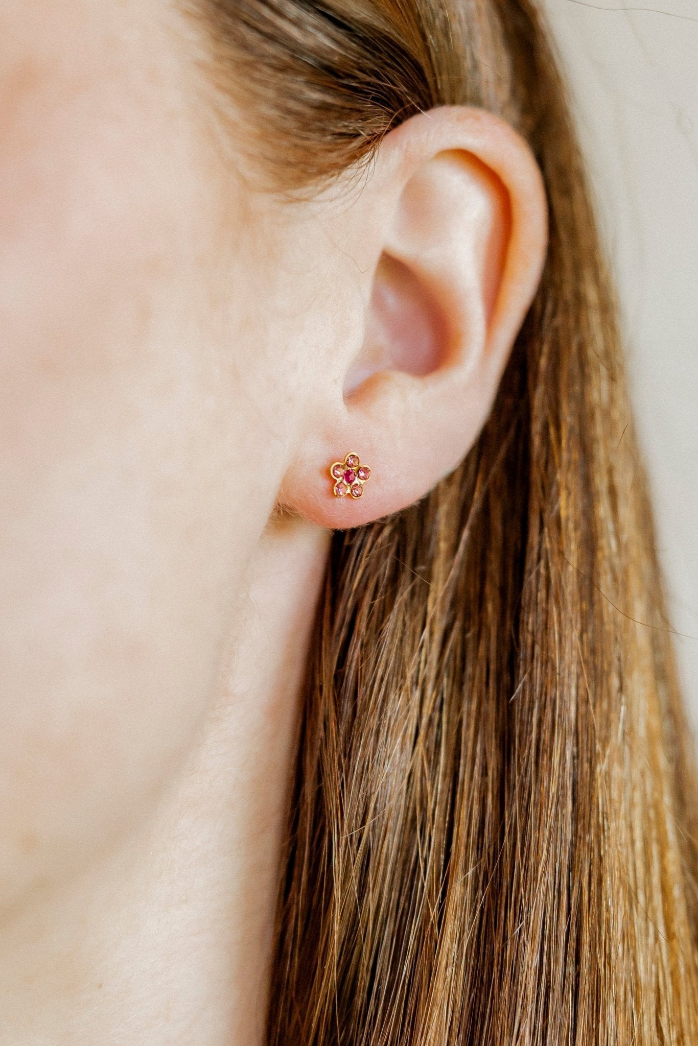 Screwback Stud Earrings - Lyla Flower Pink - Shop LINNY CO