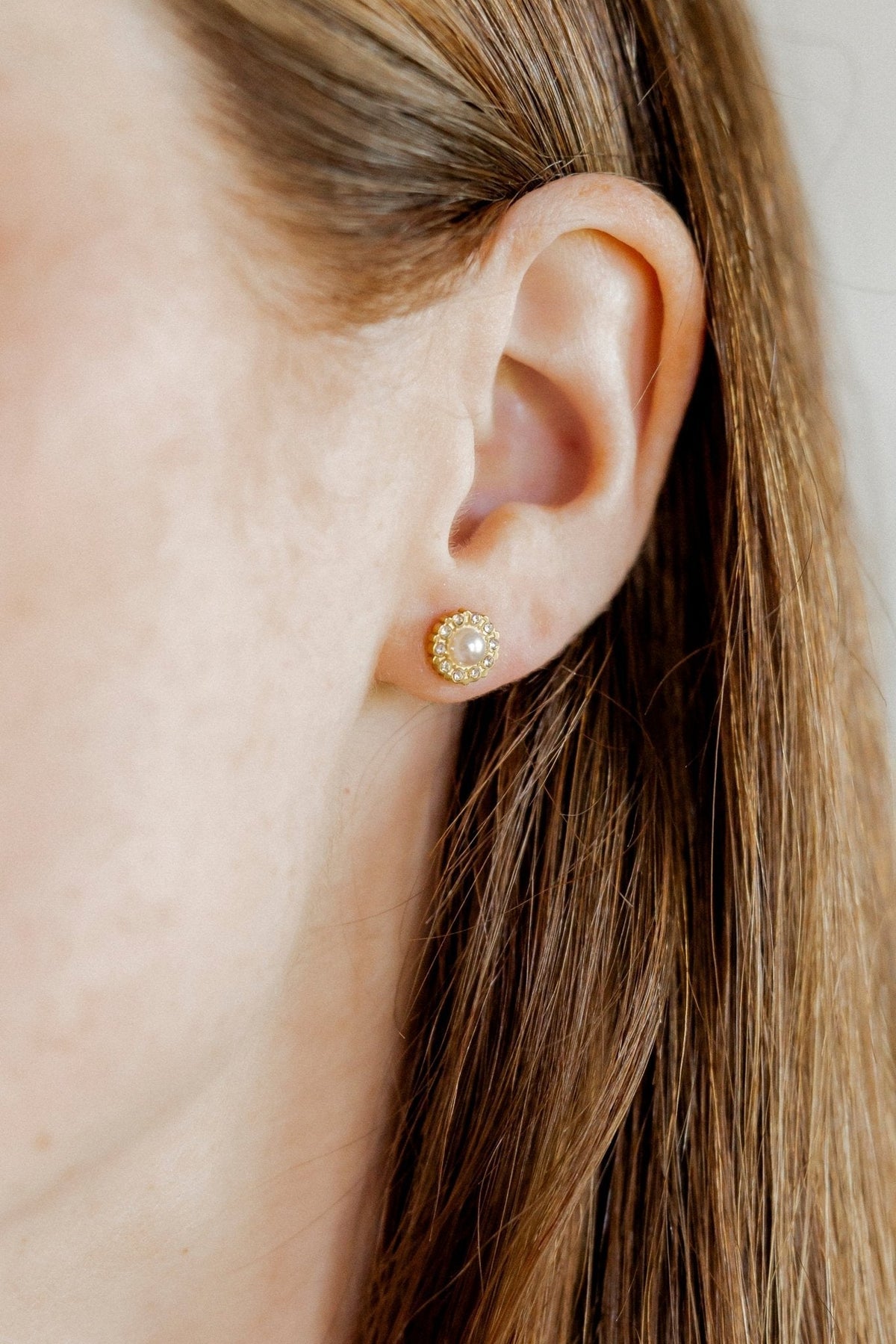 Screwback Stud Earrings - Margaret Pearl - Shop LINNY CO