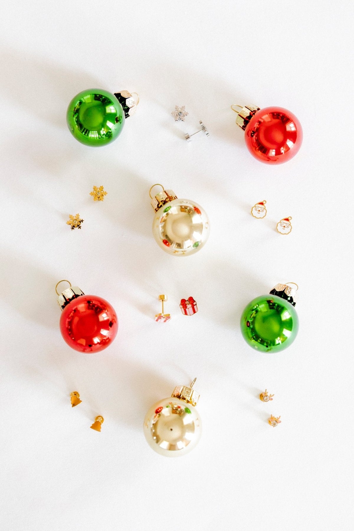 Screwback Stud Earrings - Micro Christmas Tree - Shop LINNY CO