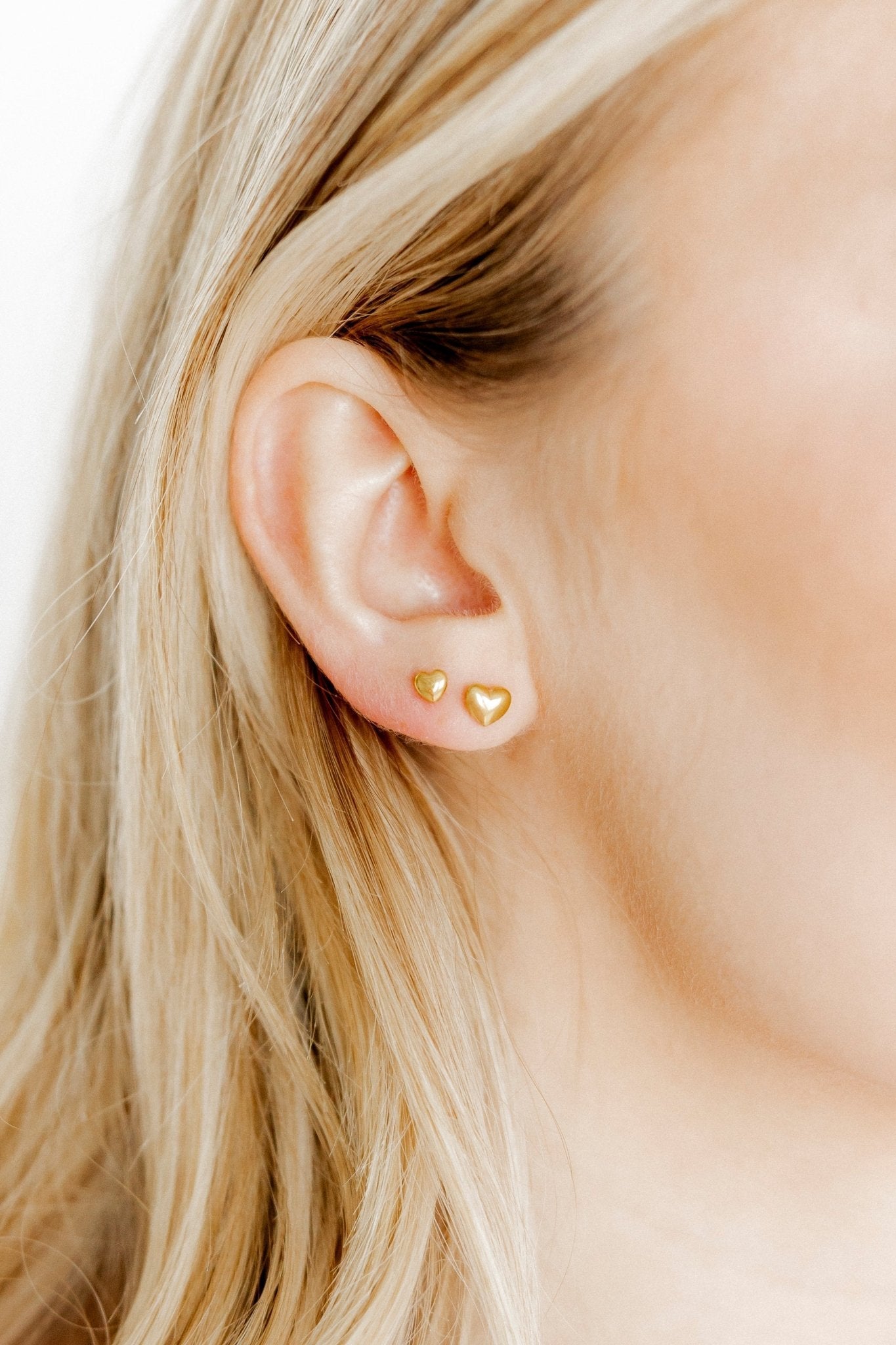 Screwback Stud Earrings - Micro Hadley - Shop LINNY CO