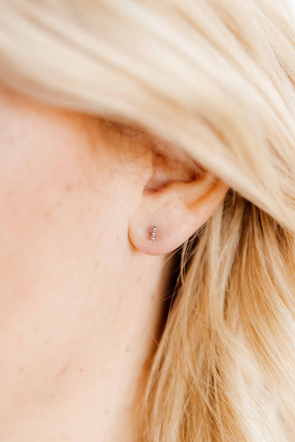 Screwback Stud Earrings - Micro Tally Silver - Shop LINNY CO