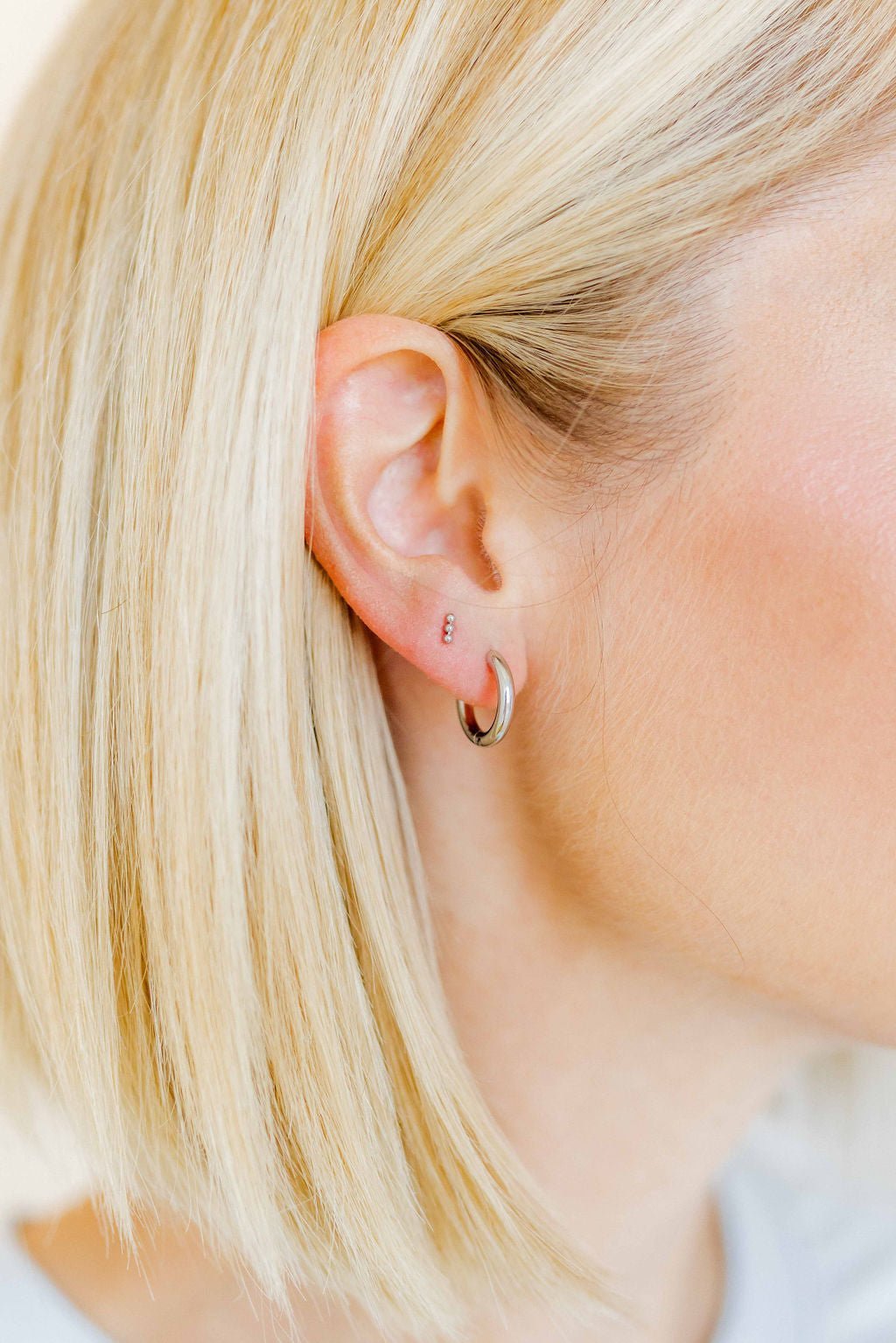 Screwback Stud Earrings - Micro Tally Silver - Shop LINNY CO