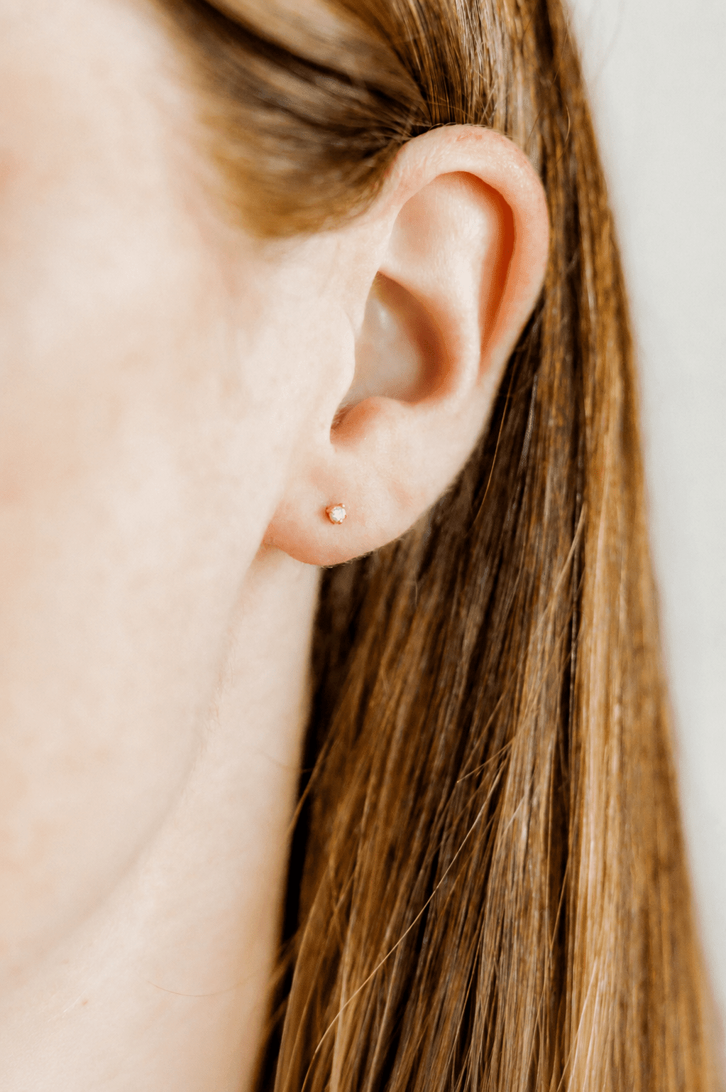 Screwback Stud Earrings - Micro Teagan CZ Gold - Shop LINNY CO