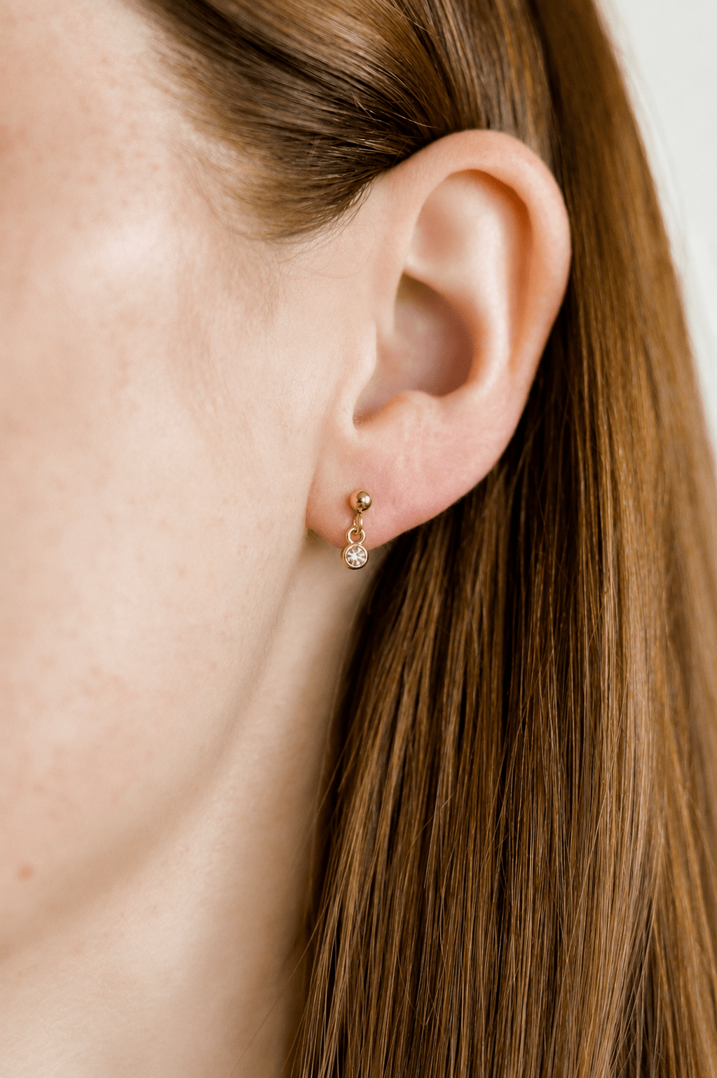 Screwback Stud Earrings - Millie Sparkle CZ Gold - LINNY CO WholesaleStuds