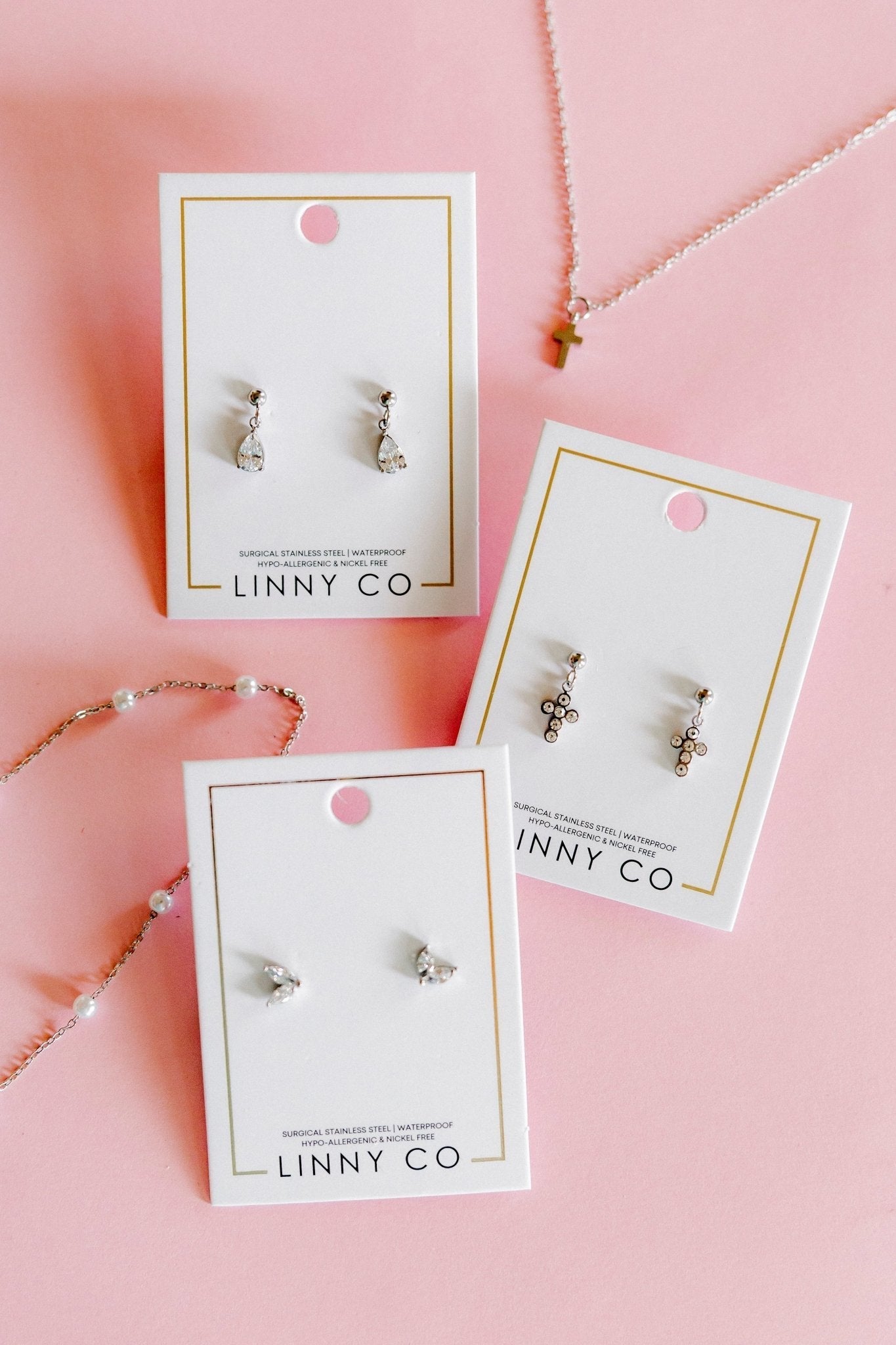 Screwback Stud Earrings - Millie Teardrop CZ Silver - Shop LINNY CO