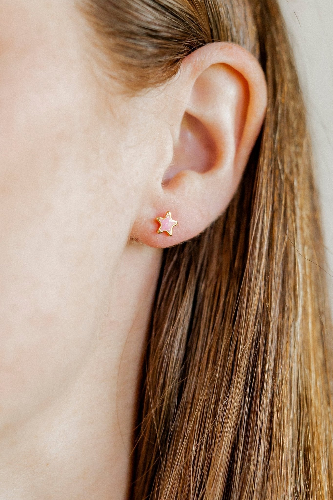 Screwback Stud Earrings - Nora Star Pink - Shop LINNY CO