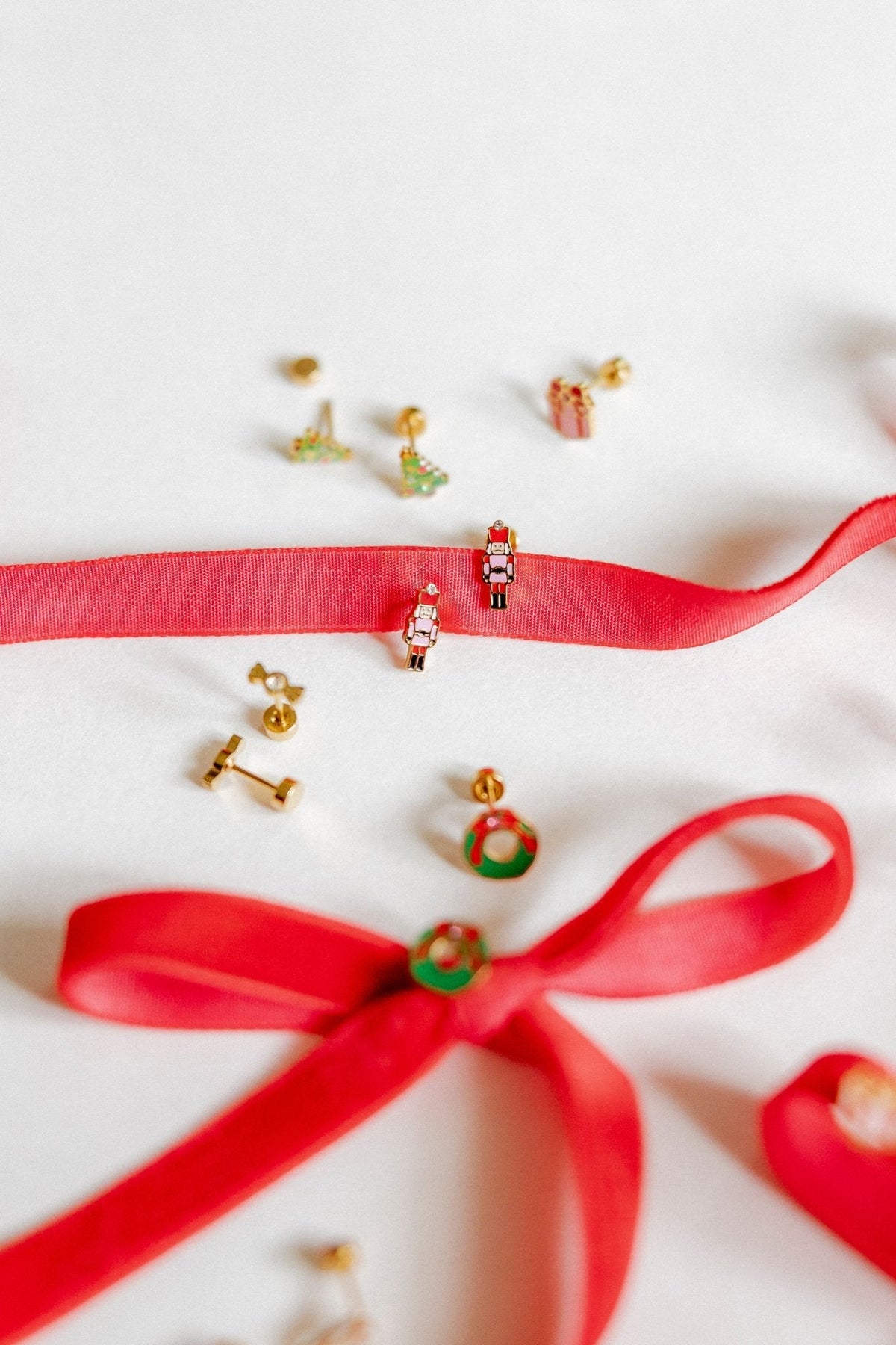 Screwback Stud Earrings - Nutcracker - Shop LINNY CO